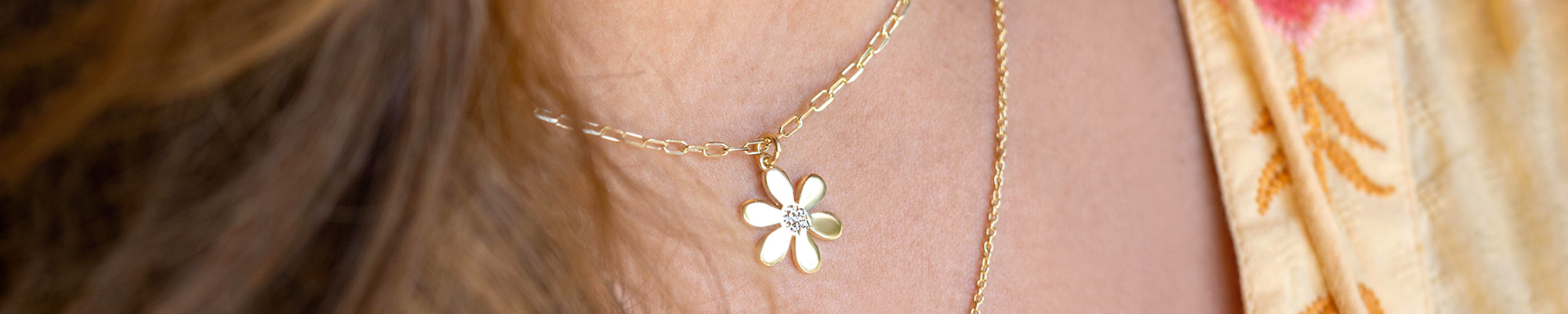 Flower jewellery