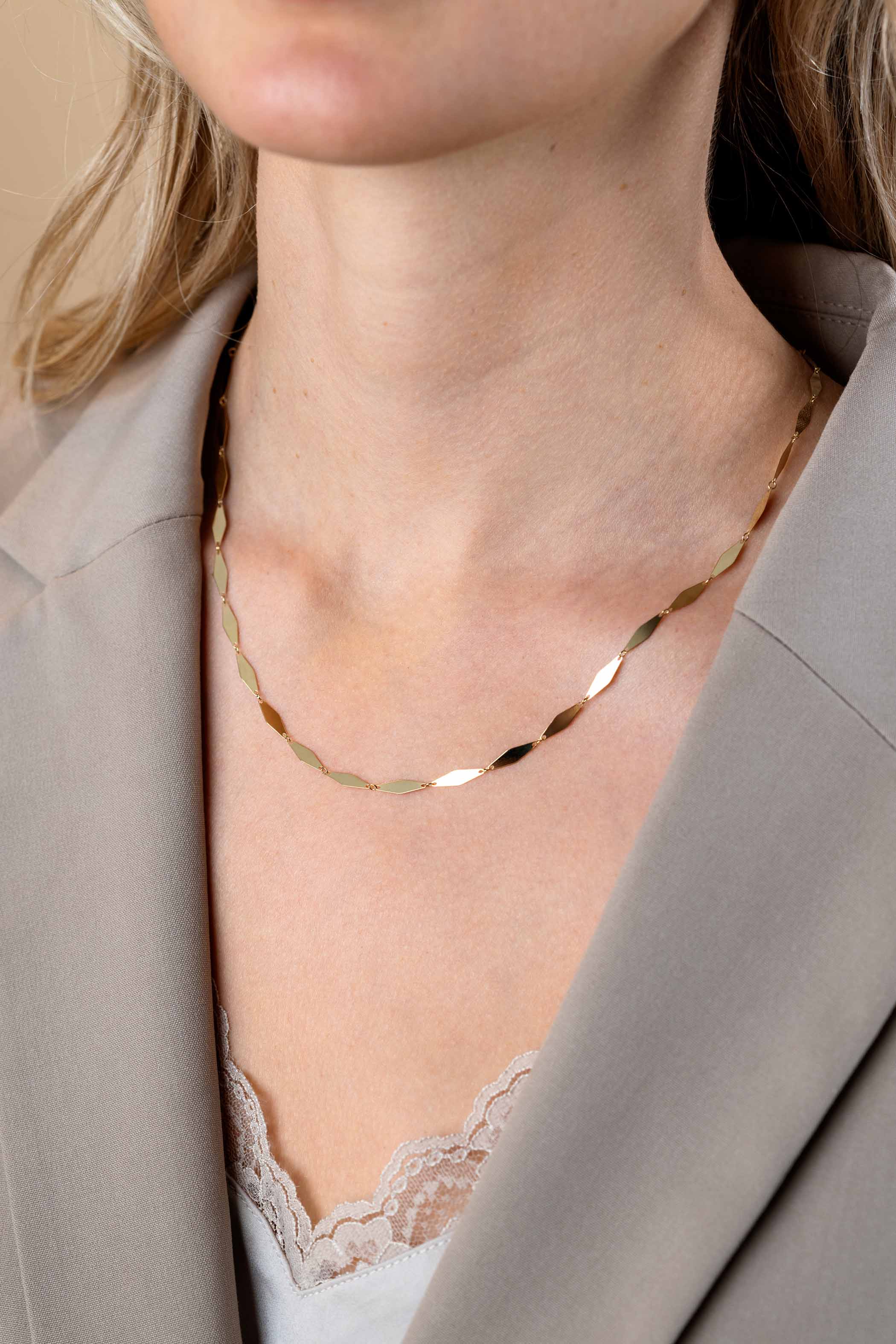 ZINZI Gold 14 karat gold solid chain necklace with shiny long diamond-shaped links 3mm wide 45cm ZGC492
