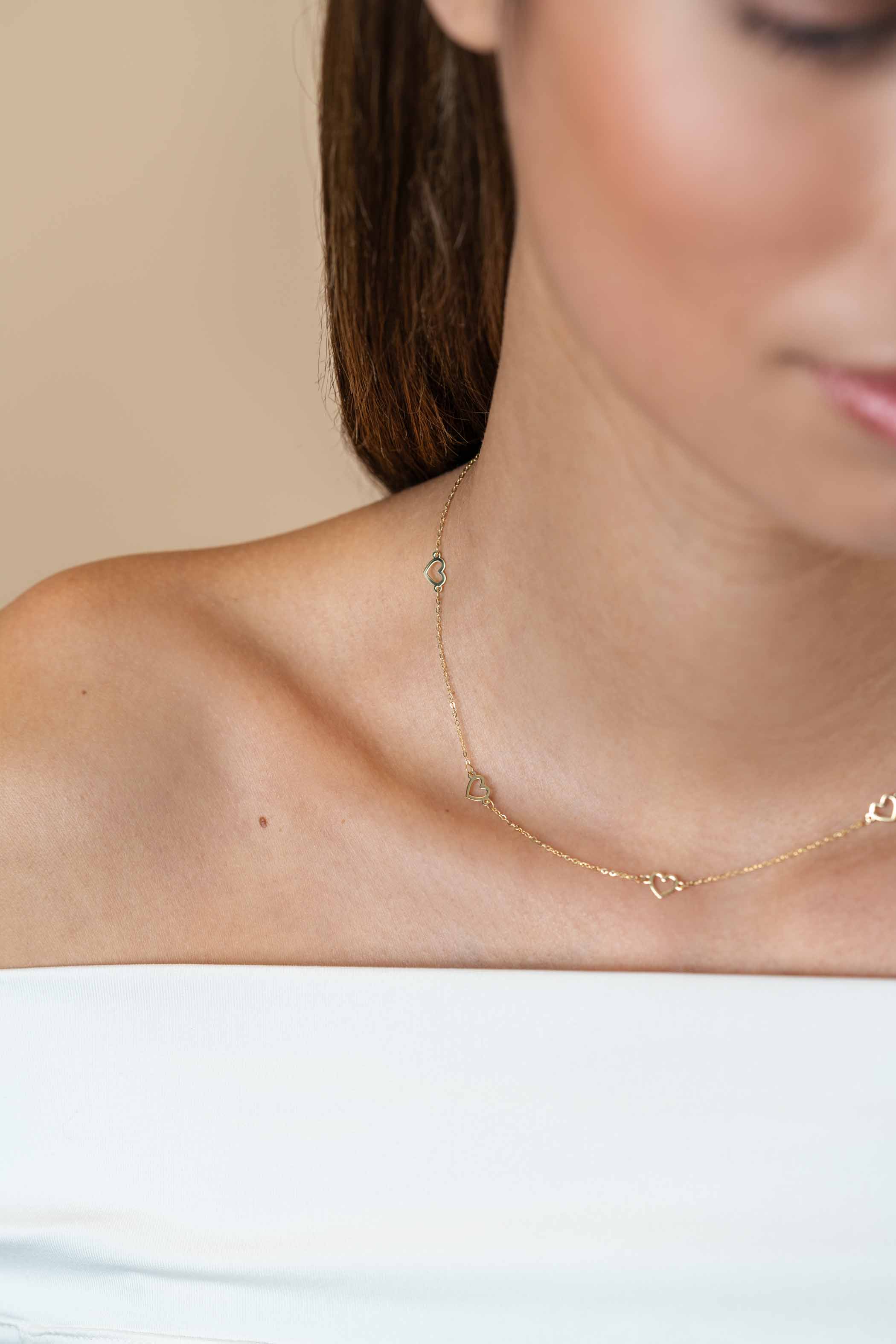 ZINZI Gold 14 carat gold necklace with delicate jasseron links and five open hearts, 5mm wide, 42-45cm ZGC504
