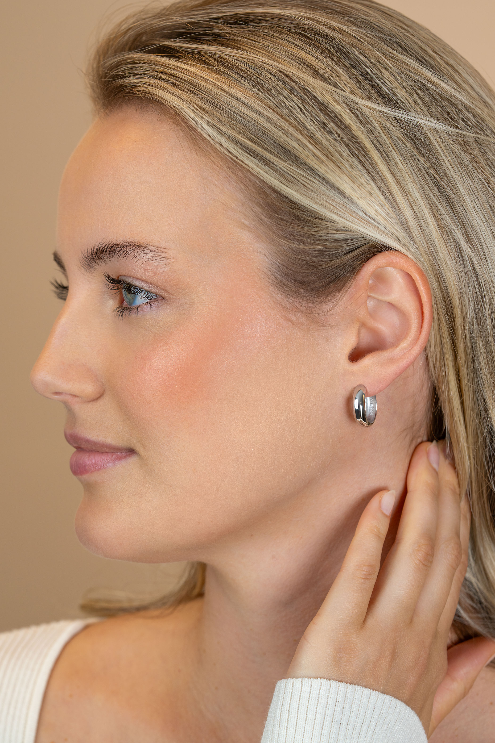 ZINZI zlv. klapcreolen half rond 17.0x5.0mm