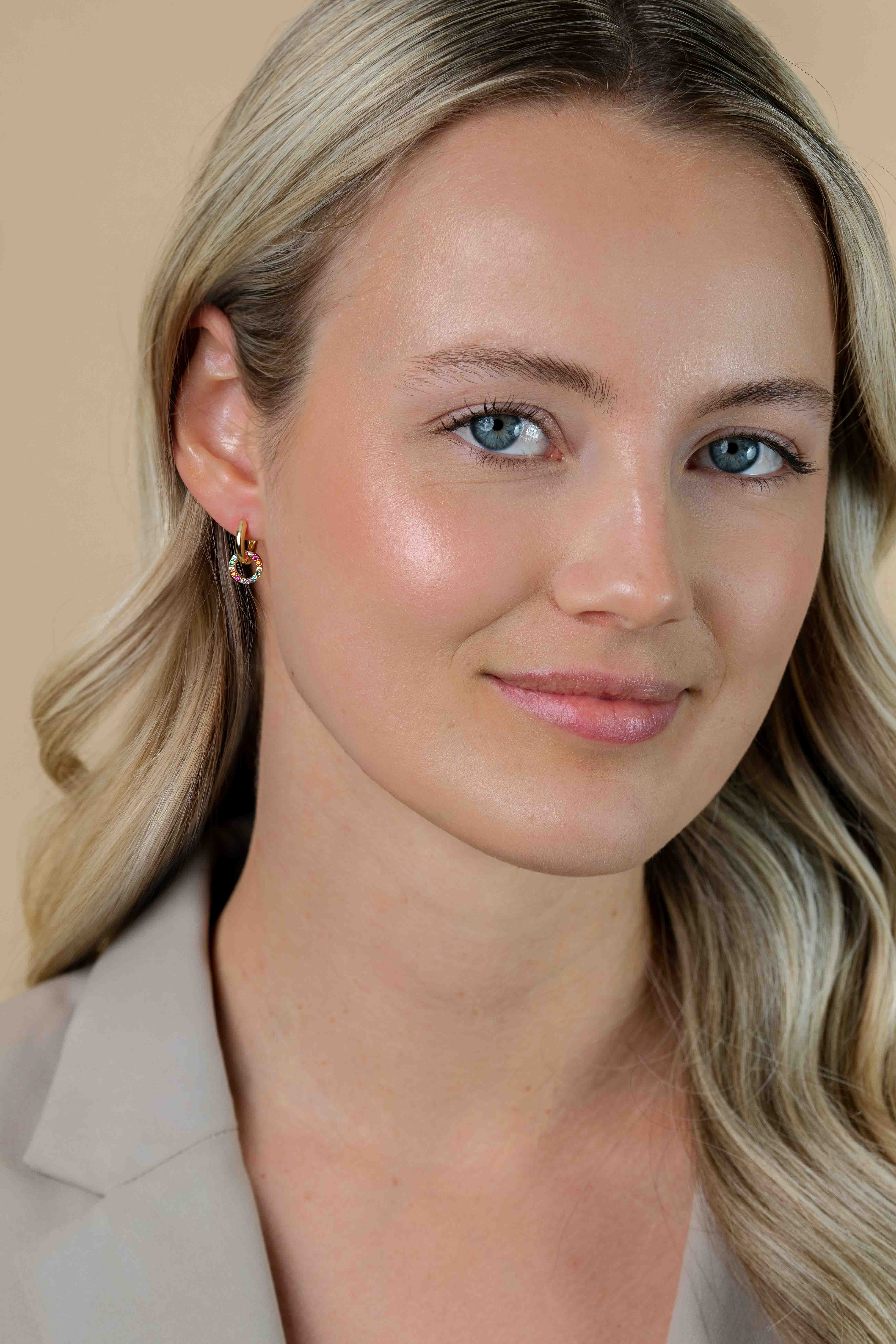 8mm ZINZI Gold Plated Sterling Silver Earrings Pendants Round Rainbow Color Stones ZICH2170 (excl. hoop earrings)