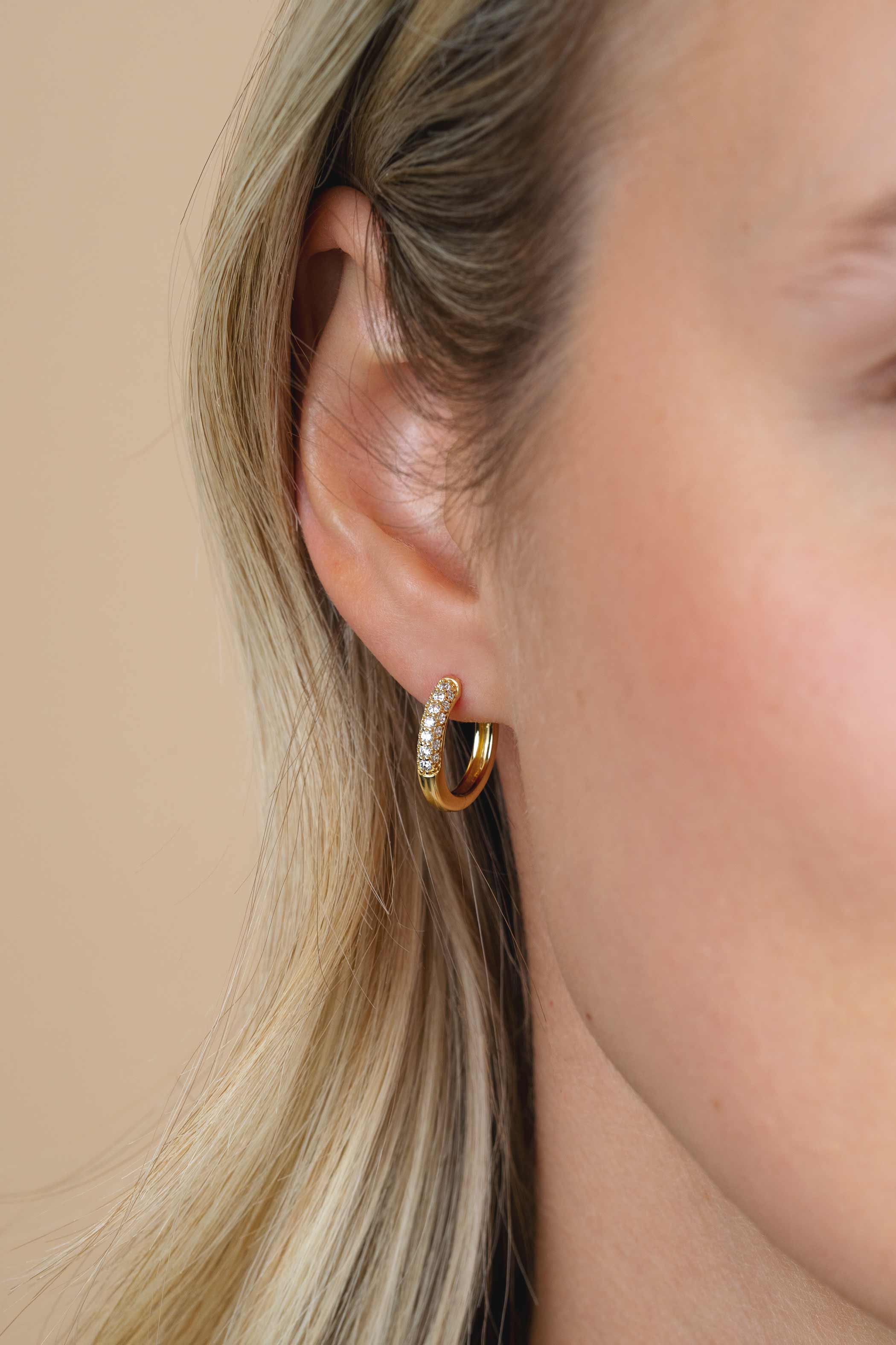 15mm ZINZI Gold Plated Sterling Silver Hoop Earrings White Zirconias 15x3mm ZIO660G