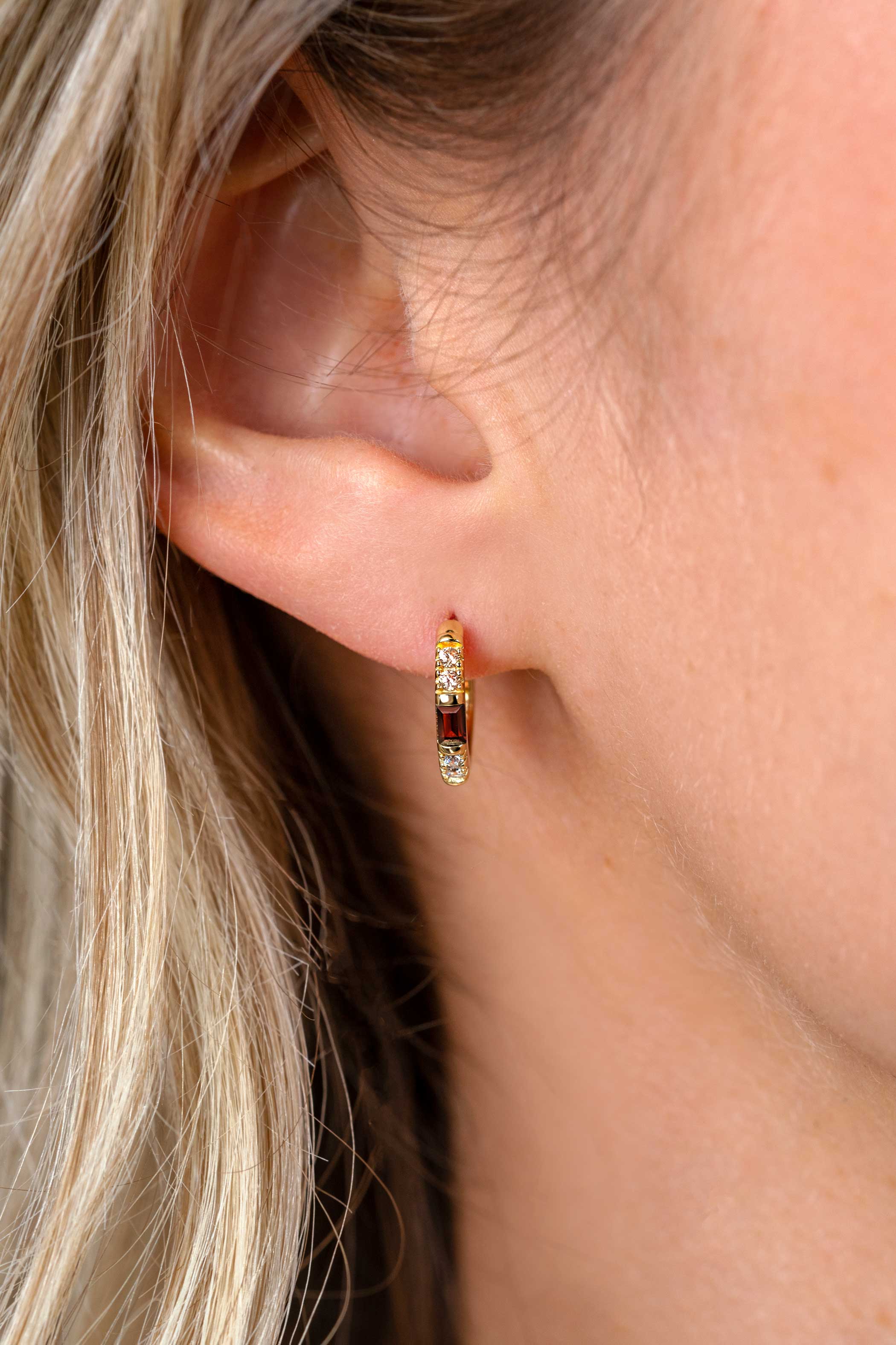 ZINZI zlv. oorringen gg.verg.met bruin/cham/zirc.