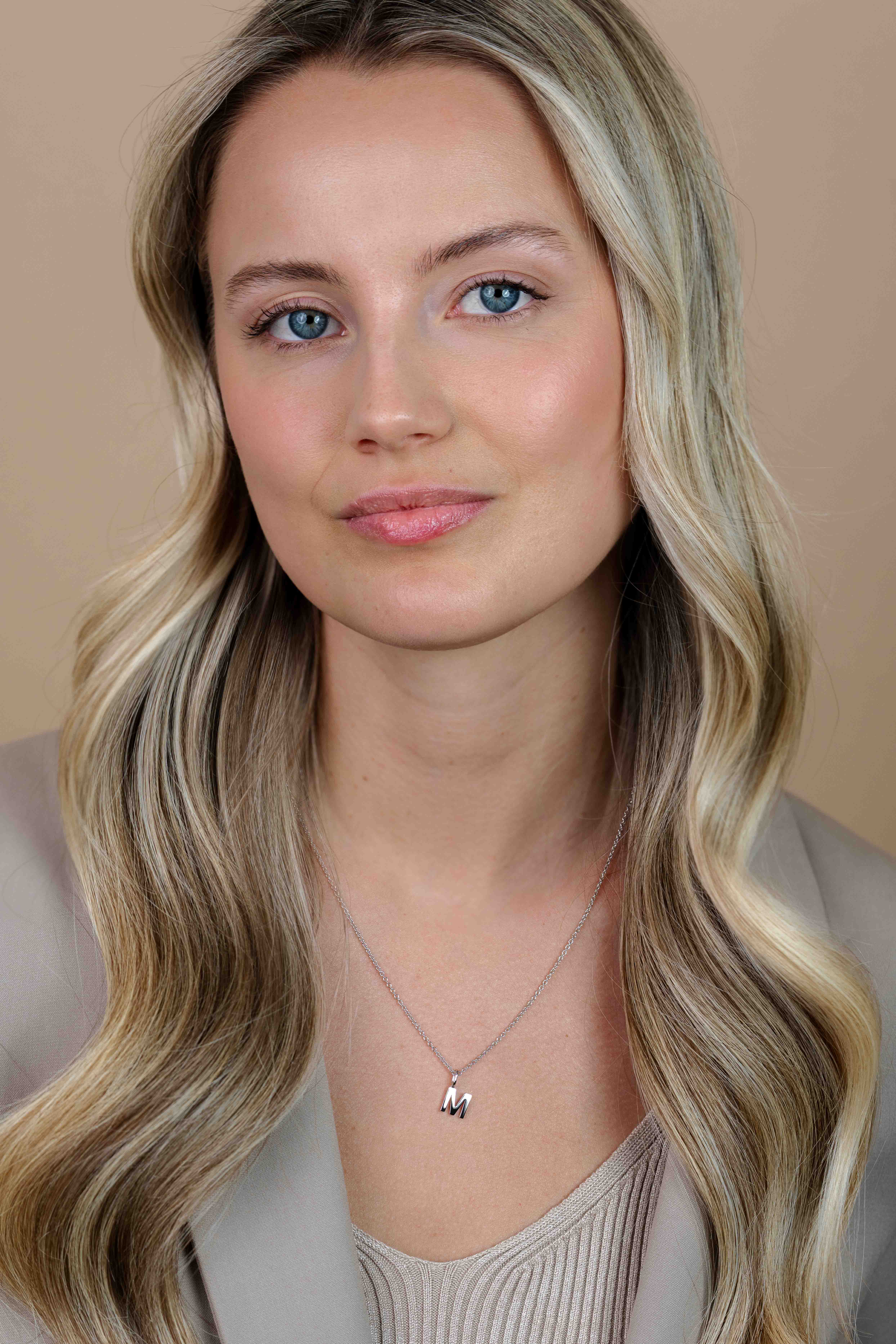 ZINZI Sterling Silver Letter Pendant M ZIH2140M