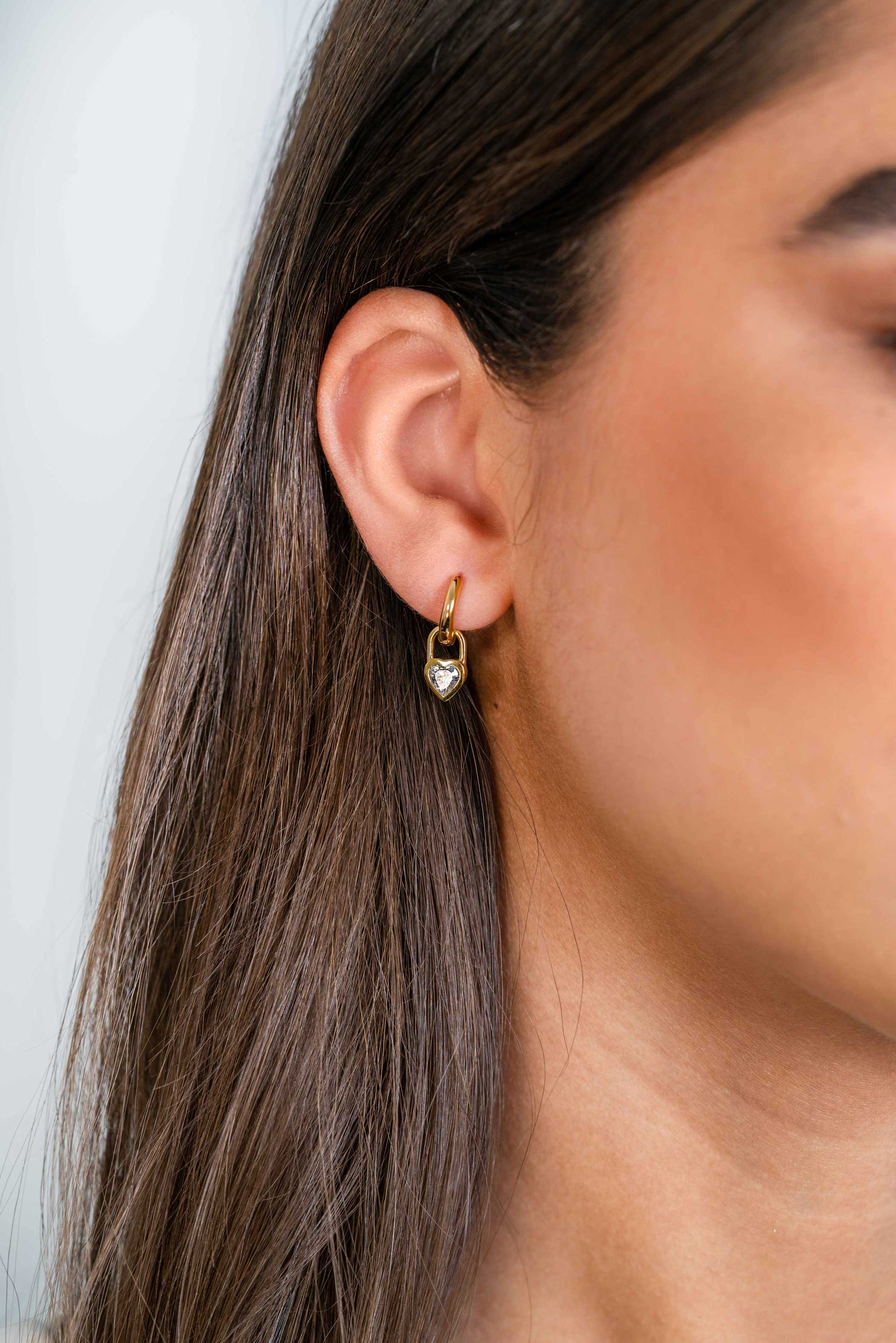 12mm ZINZI Gold Plated Sterling Silver Earrings Pendants Heart with White Zirconia ZICH2306 (excl. hoop earrings)