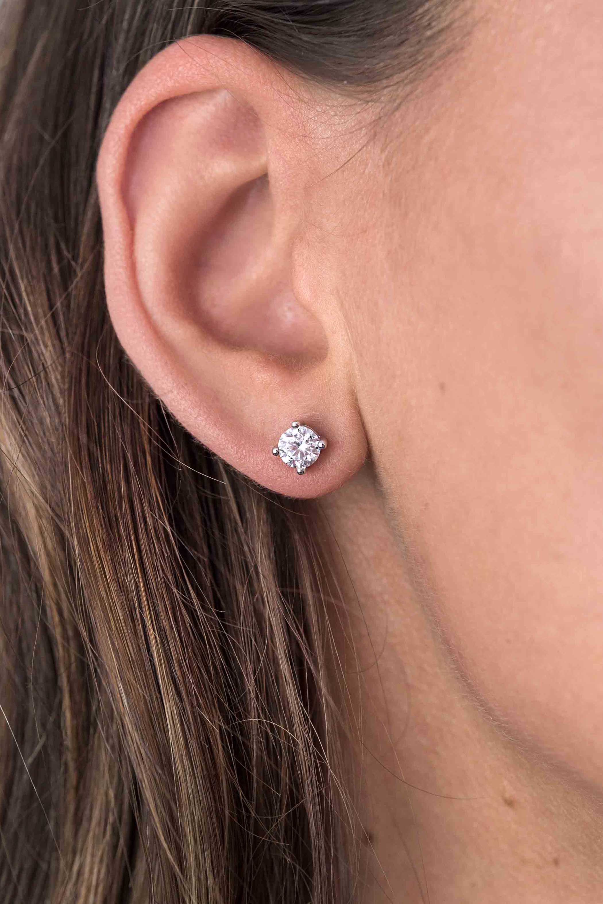 6mm ZINZI Sterling Silver Stud Earrings Prong Setting White Zirconia ZIO1383