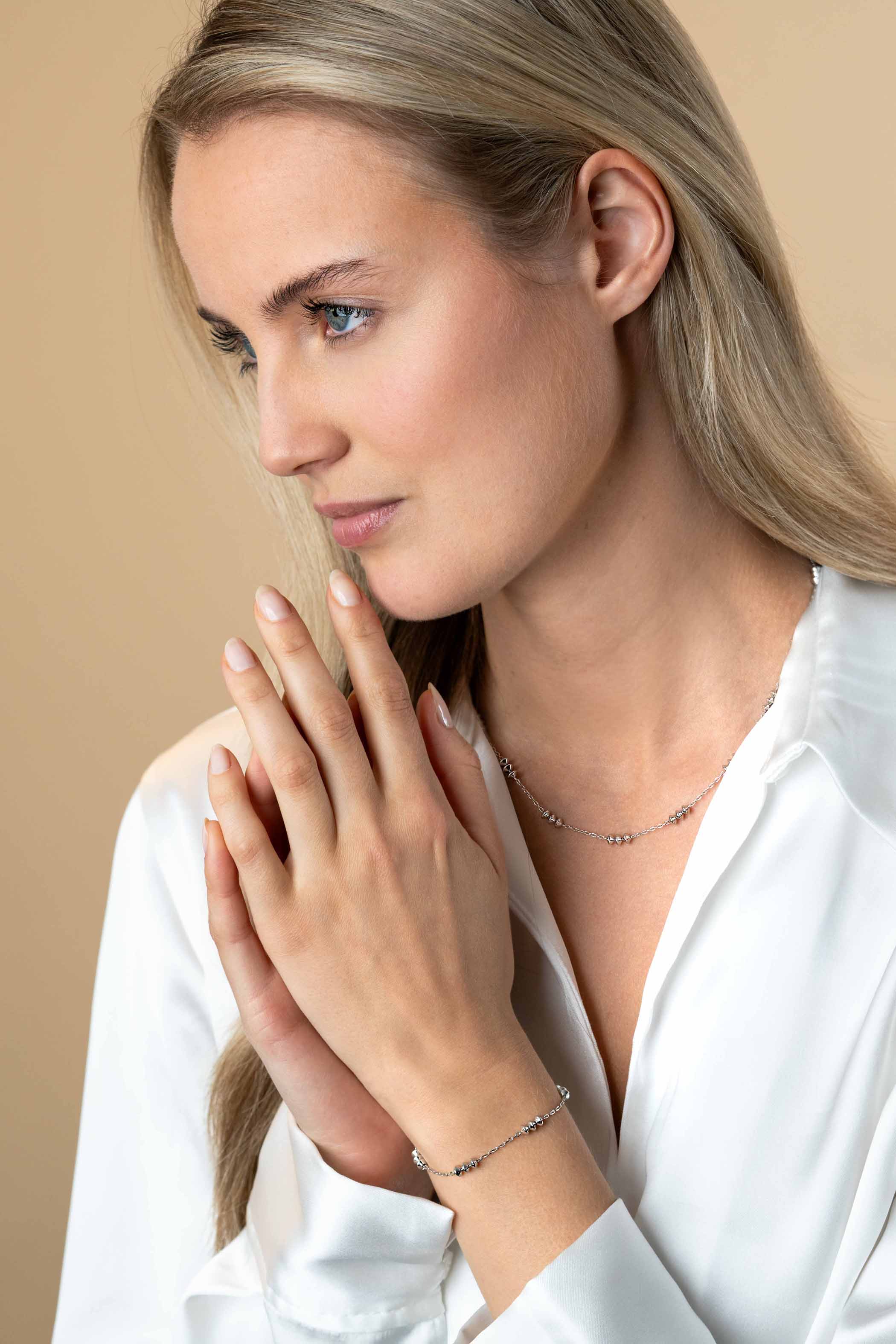 ZINZI zlv. armband fantasie met tolletjes vorm