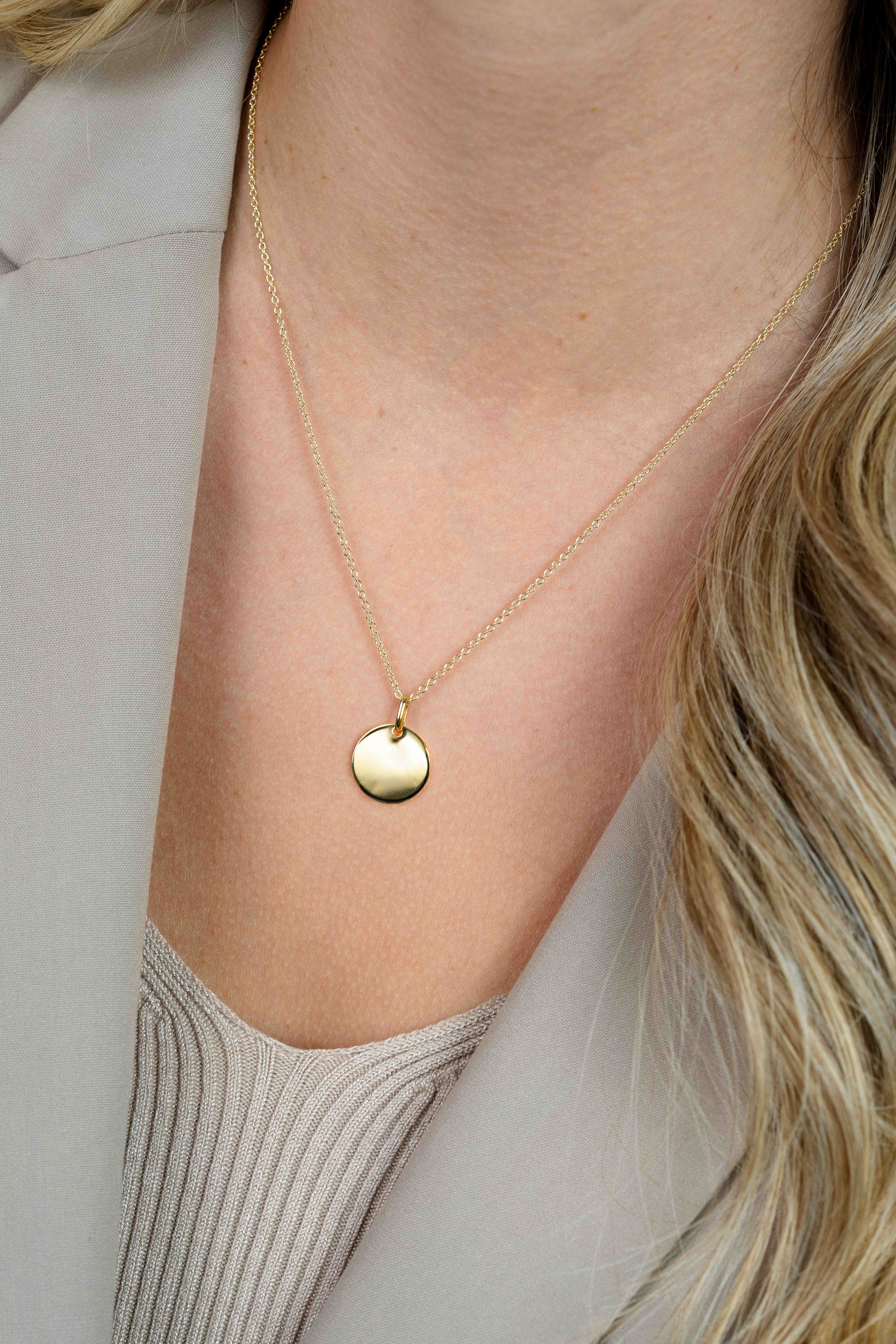 15mm ZINZI Gold Plated Sterling Silver Pendant Shiny Coin to Engrave ZIH2345G15 (excl. necklace)