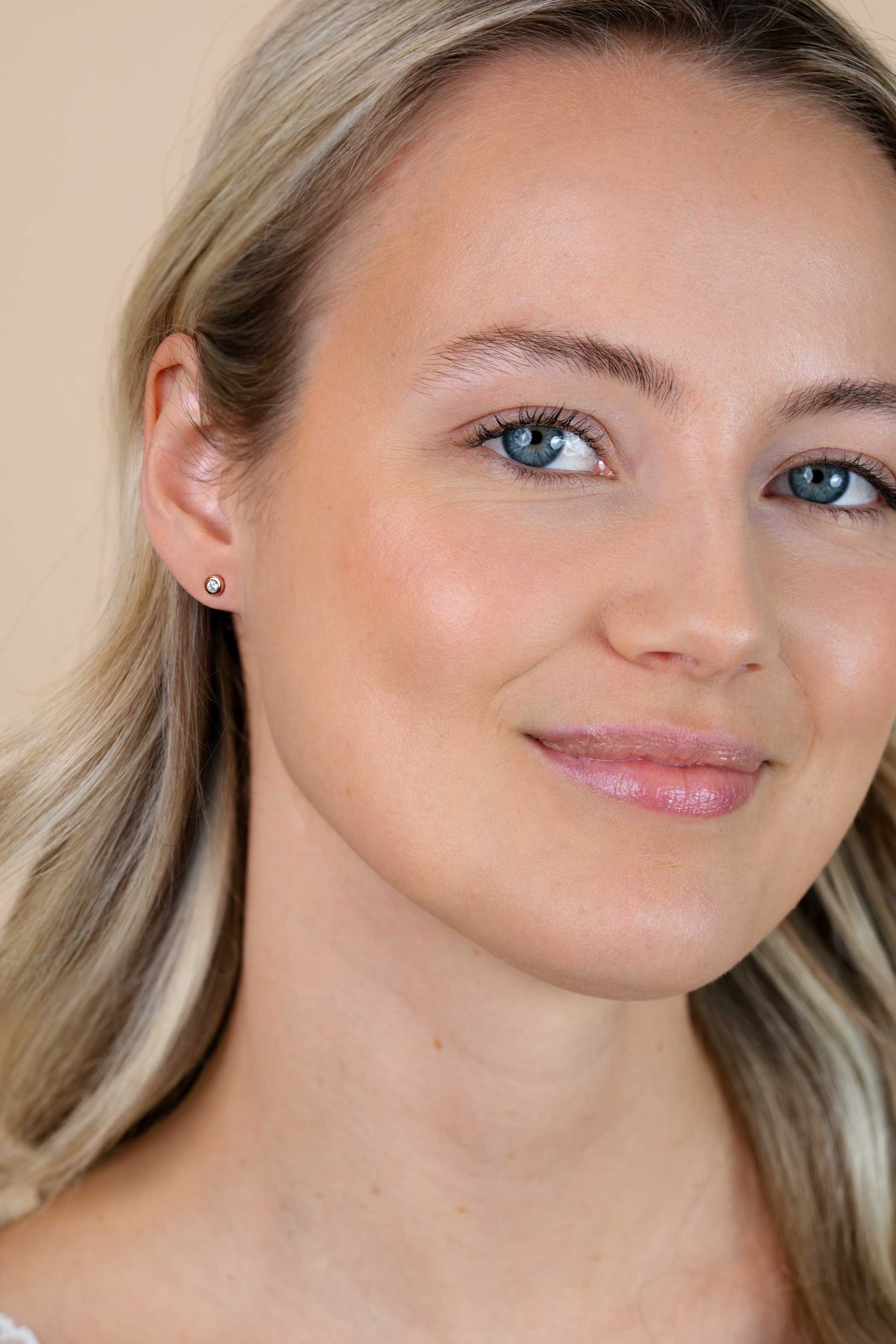 4mm ZINZI Rose Gold Plated Sterling Silver Stud Earrings Round White ZIO1177R