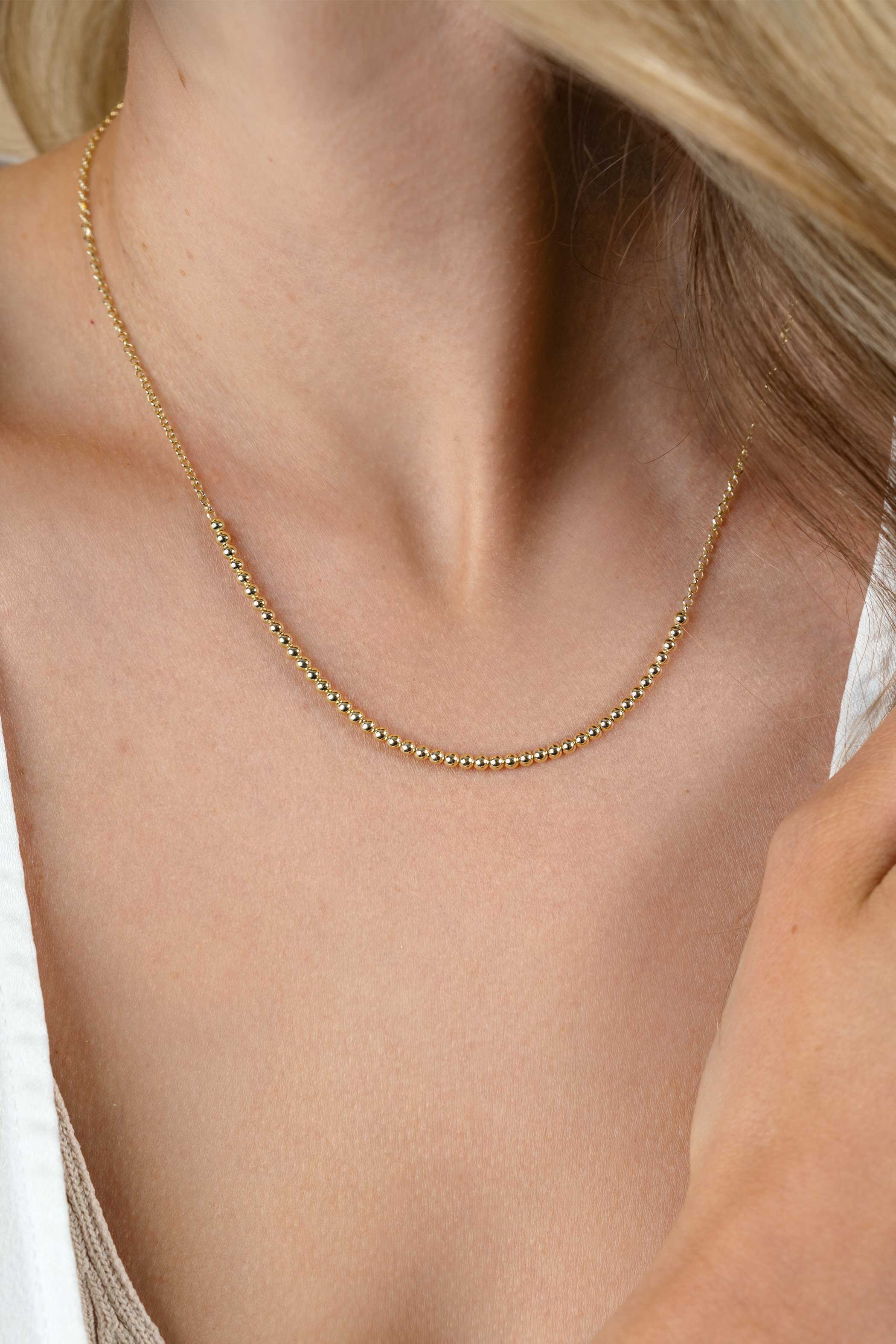ZINZI gold plated silver jasseron necklace with bead links (2.5mm wide) in the middle 40-45cm ZIC2640G