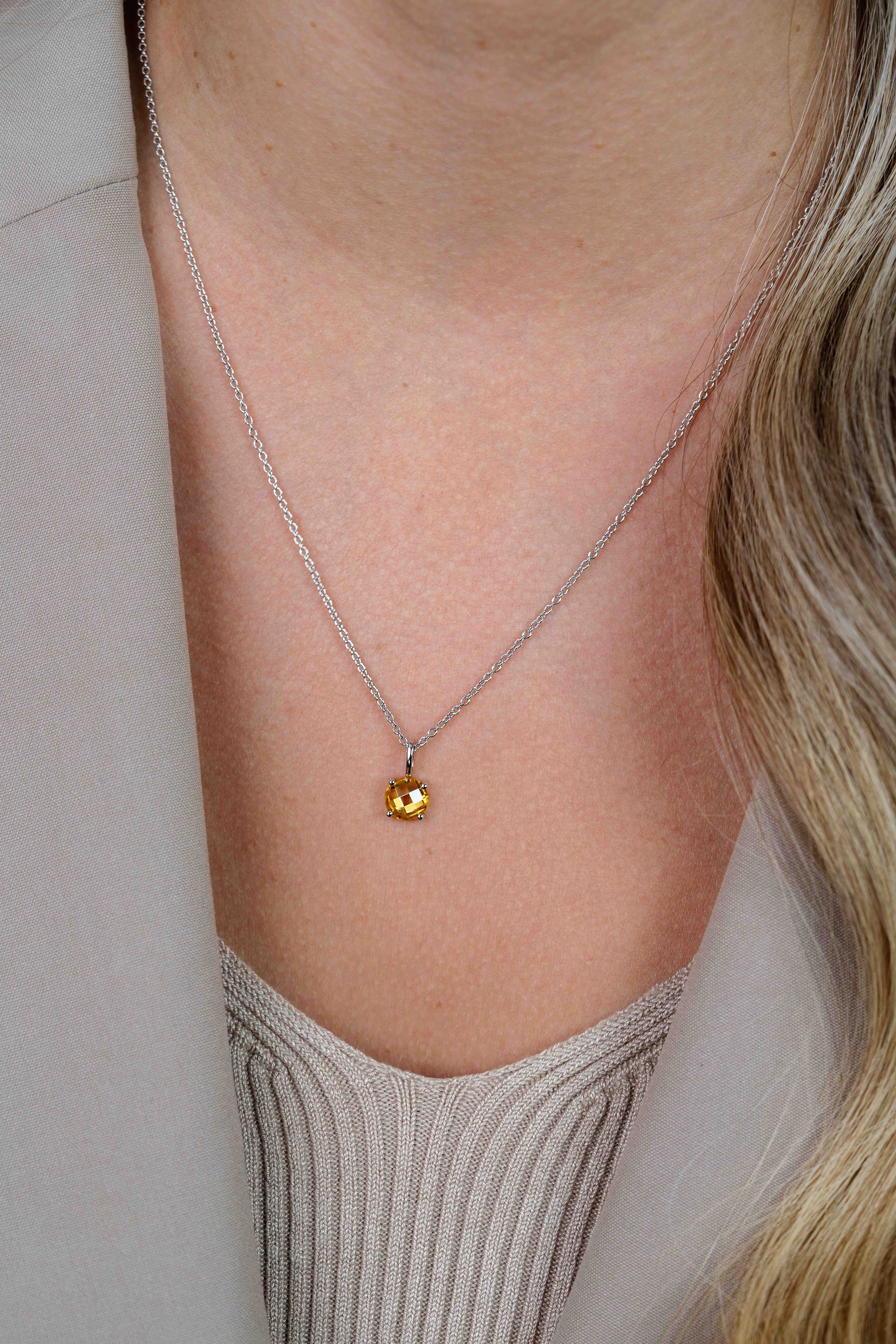 ZINZI Sterling Silver Pendant Round Yellow ZIH2072G