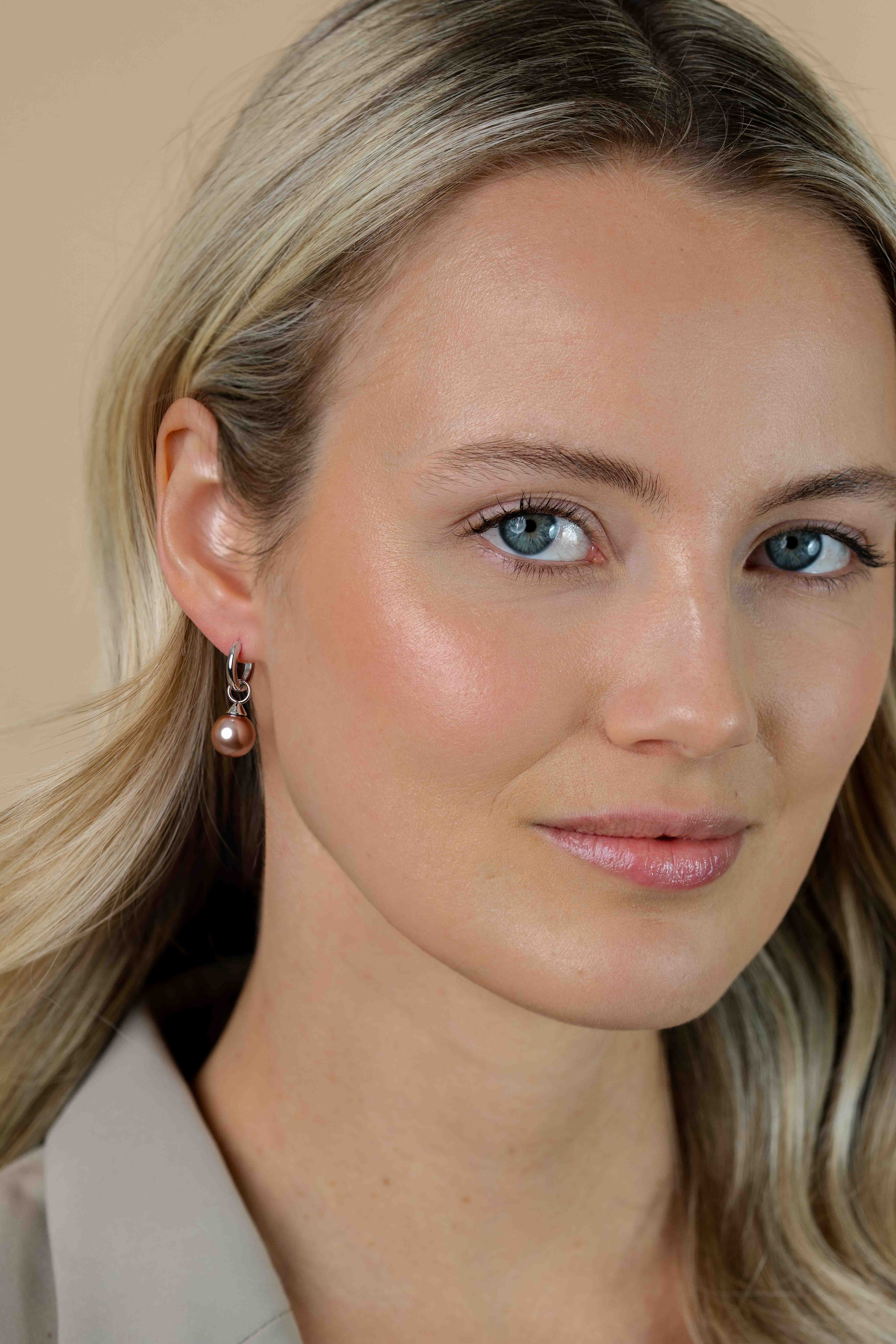 10mm ZINZI Sterling Silver Earrings Pendants Pearl Champagne ZICH266C (excl. hoop earrings)