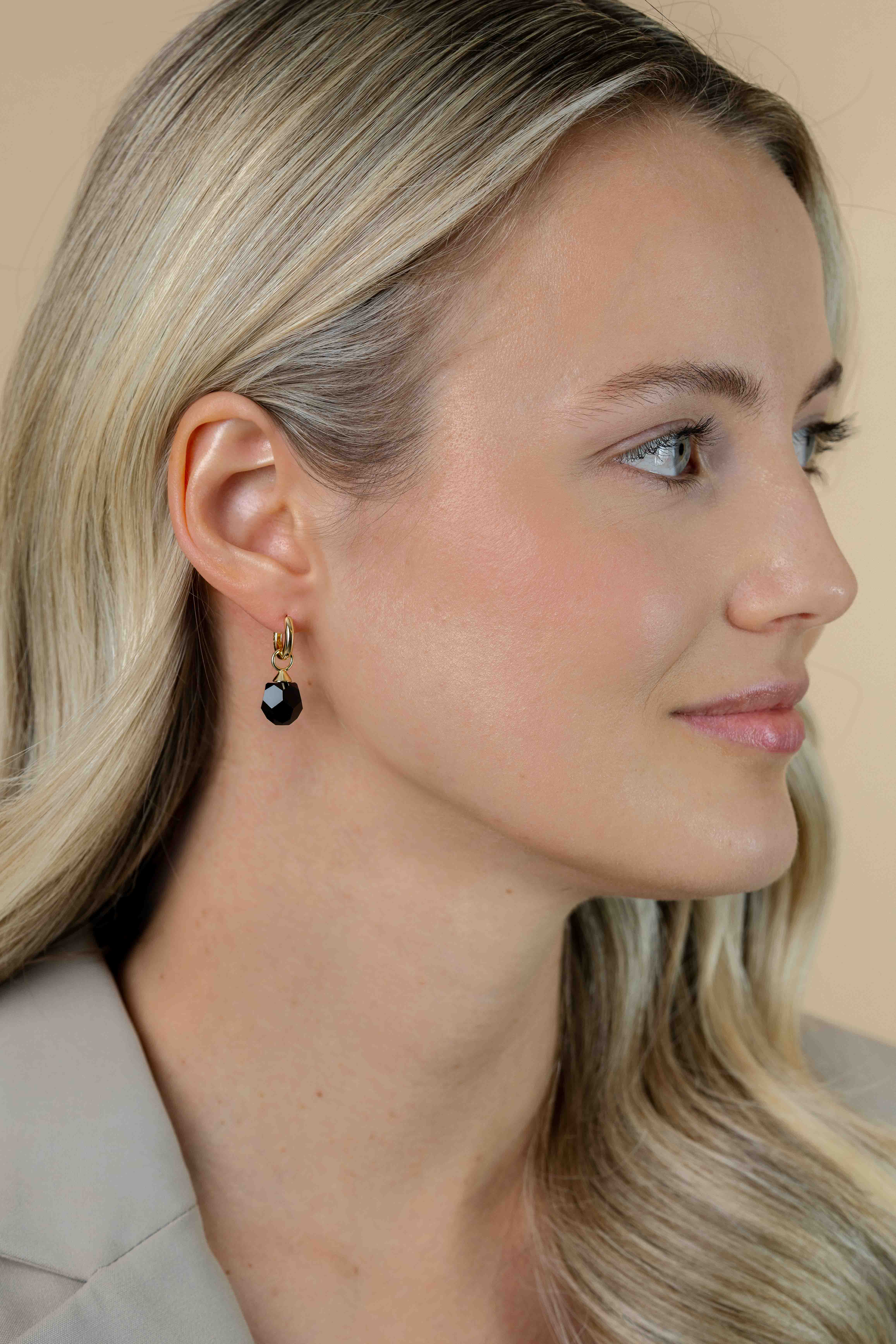 10mm ZINZI Gold Plated Sterling Silver Earrings Pendants Black Bead ZICH266ZG (excl. hoop earrings)