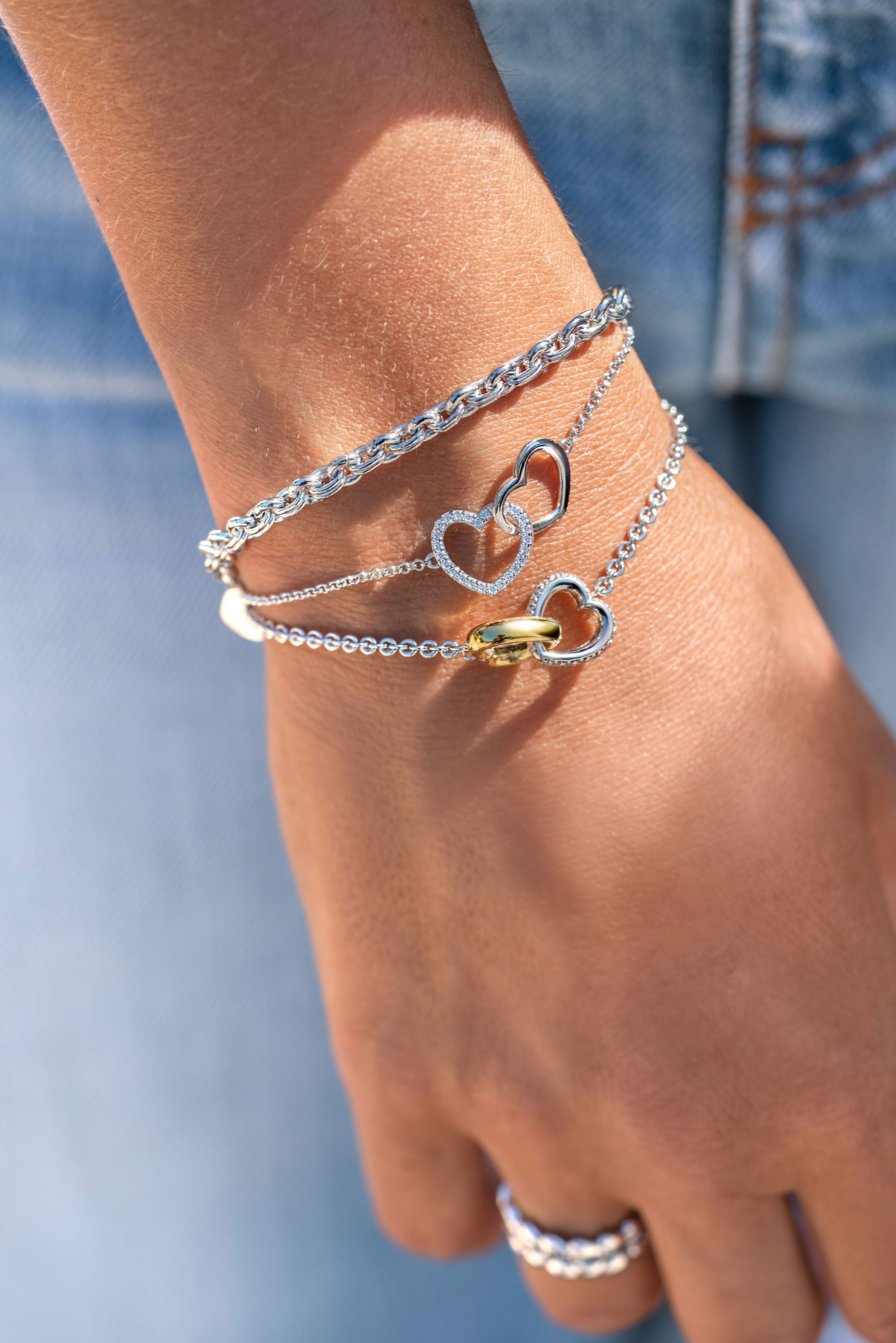 ZINZI Sterling Silver Bracelet with Connected Hearts White ZIA1736