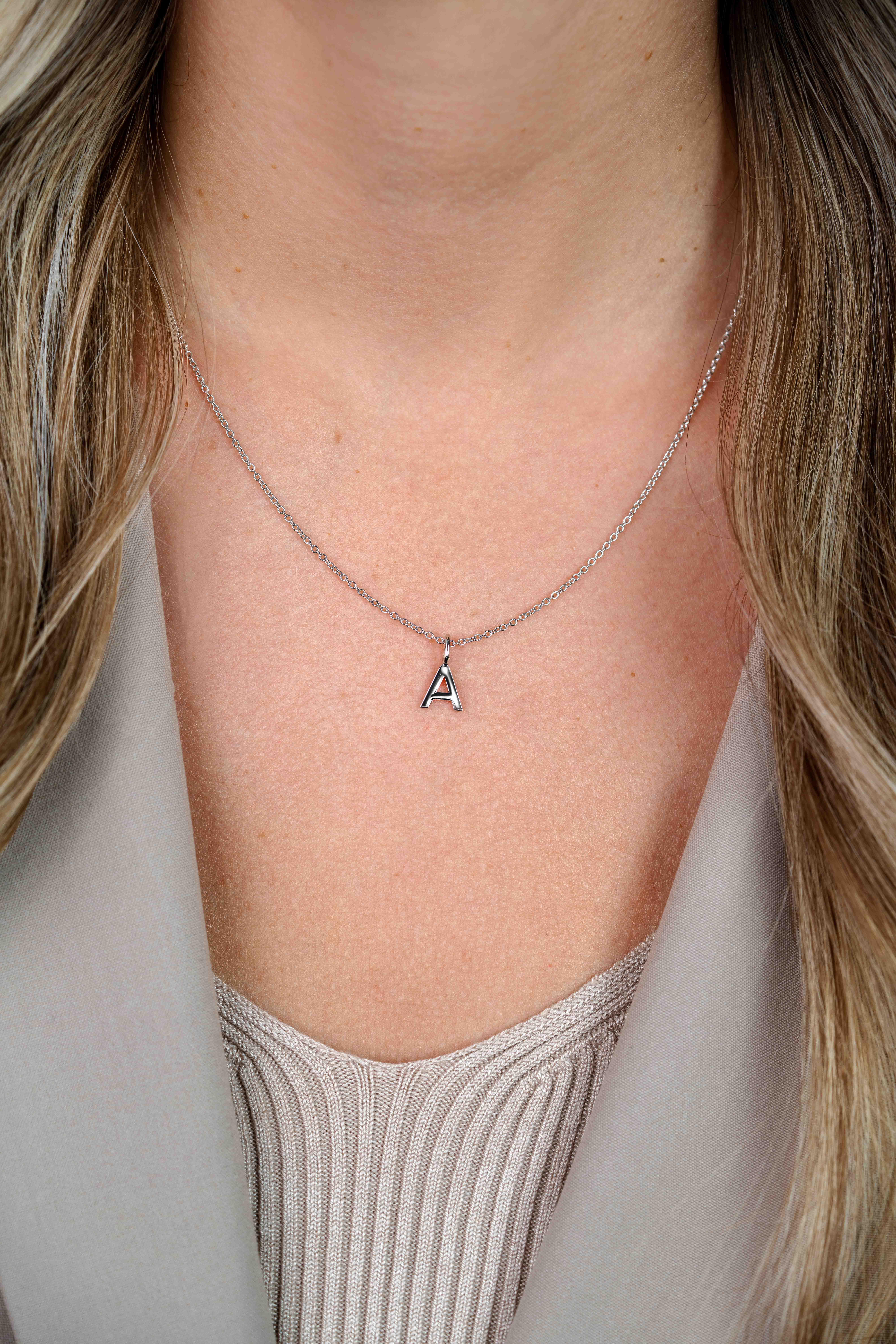 ZINZI Sterling Silver Letter Pendant A ZIH2140A