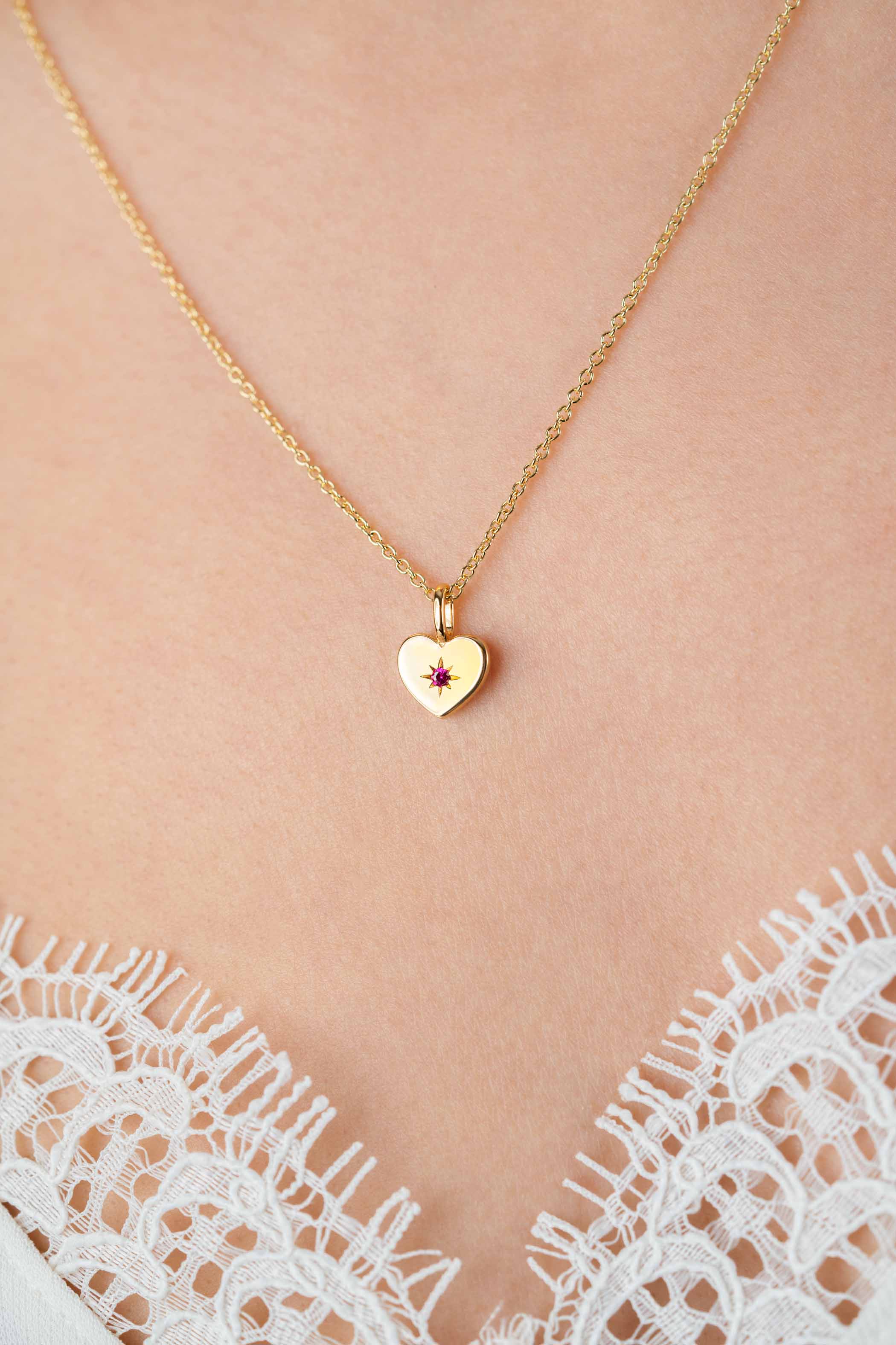 JULY Pendant 12mm Gold Plated Heart Birthstone Red Ruby Zirconia (excl. necklace)