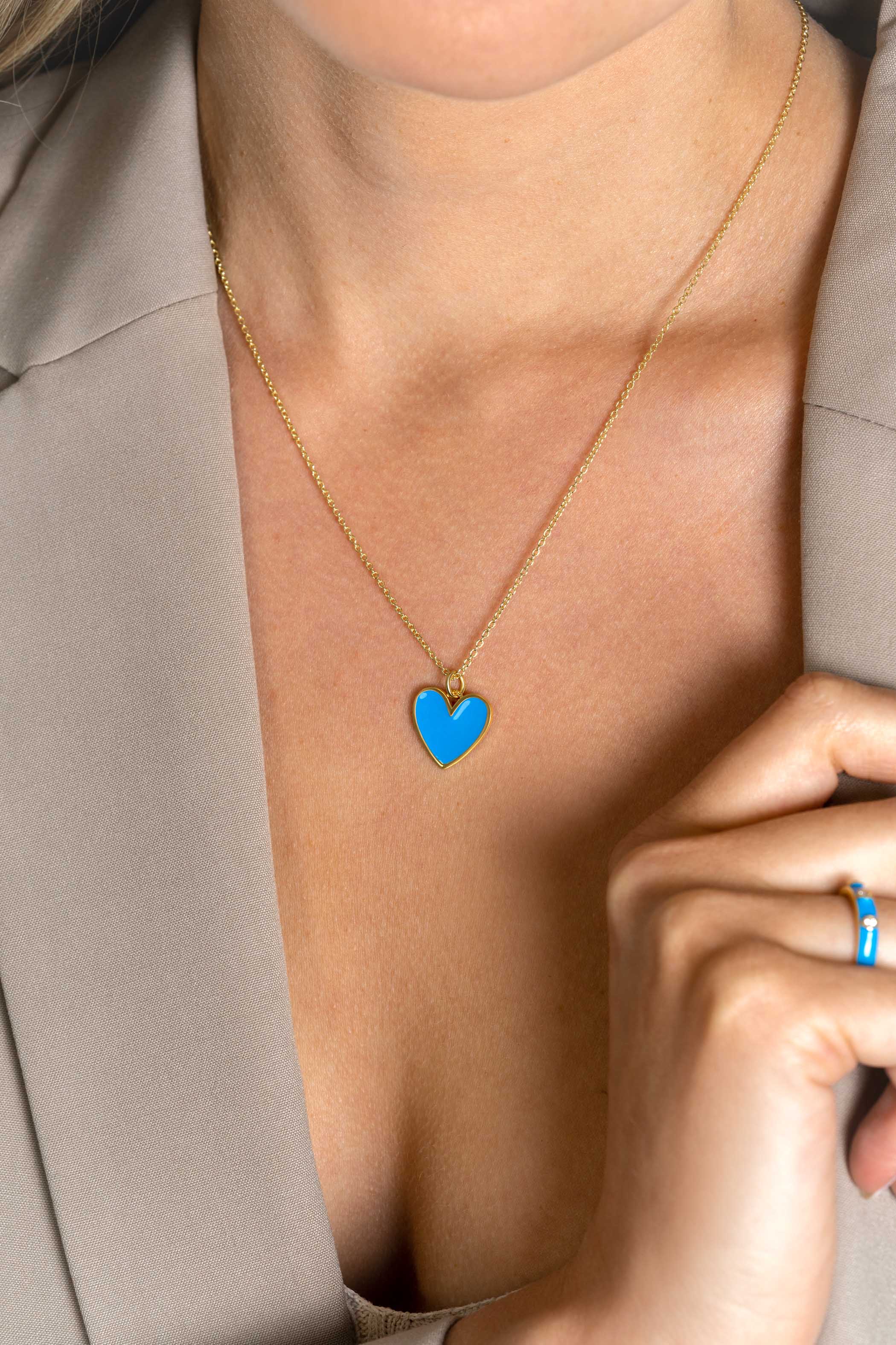15mm ZINZI Gold Plated Sterling Silver Pendant Heart with Blue Enamel ZIH2314B (excl. necklace)