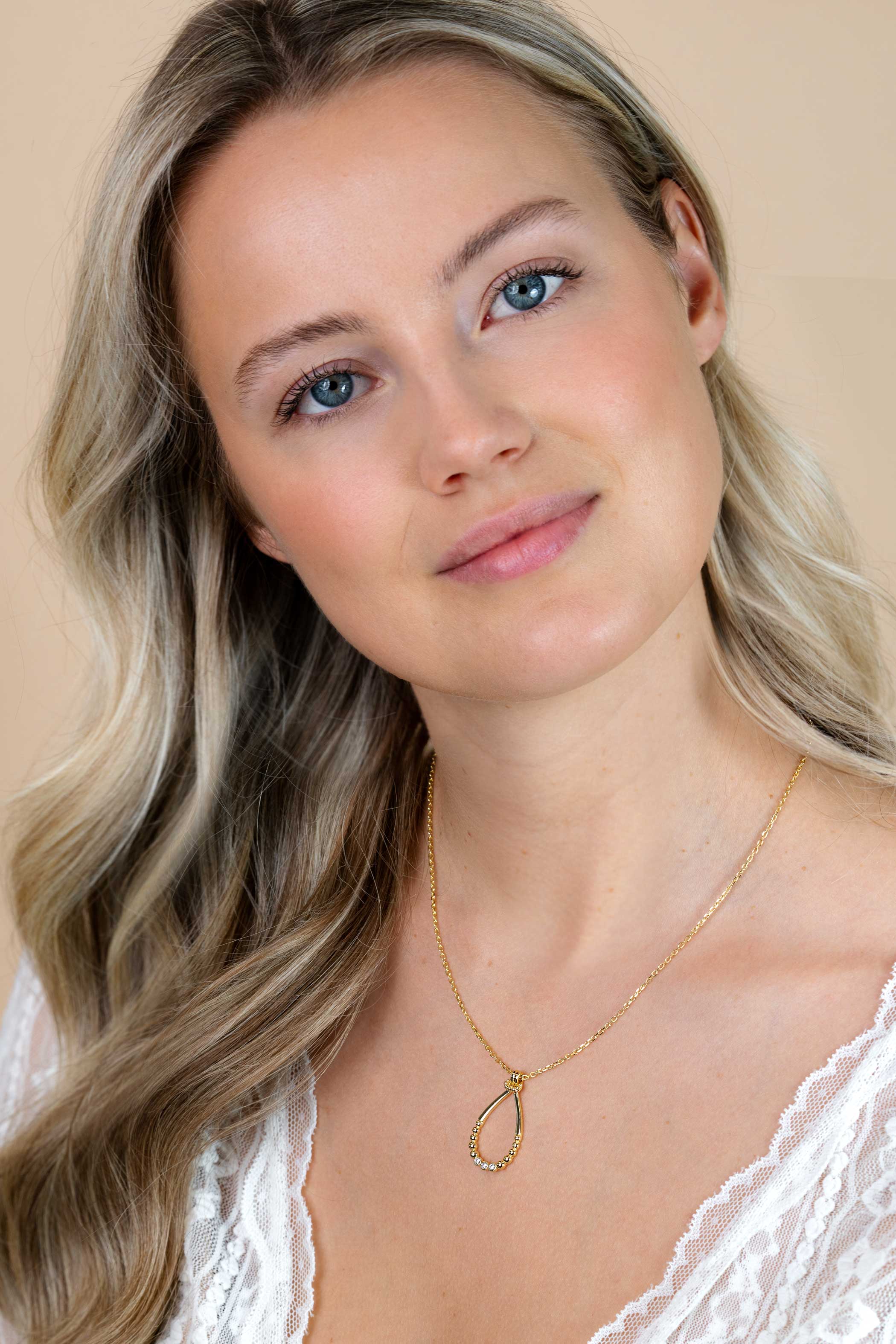 ZINZI zlv.coll.gg.verg.ovale open hanger bolletjes/zirc