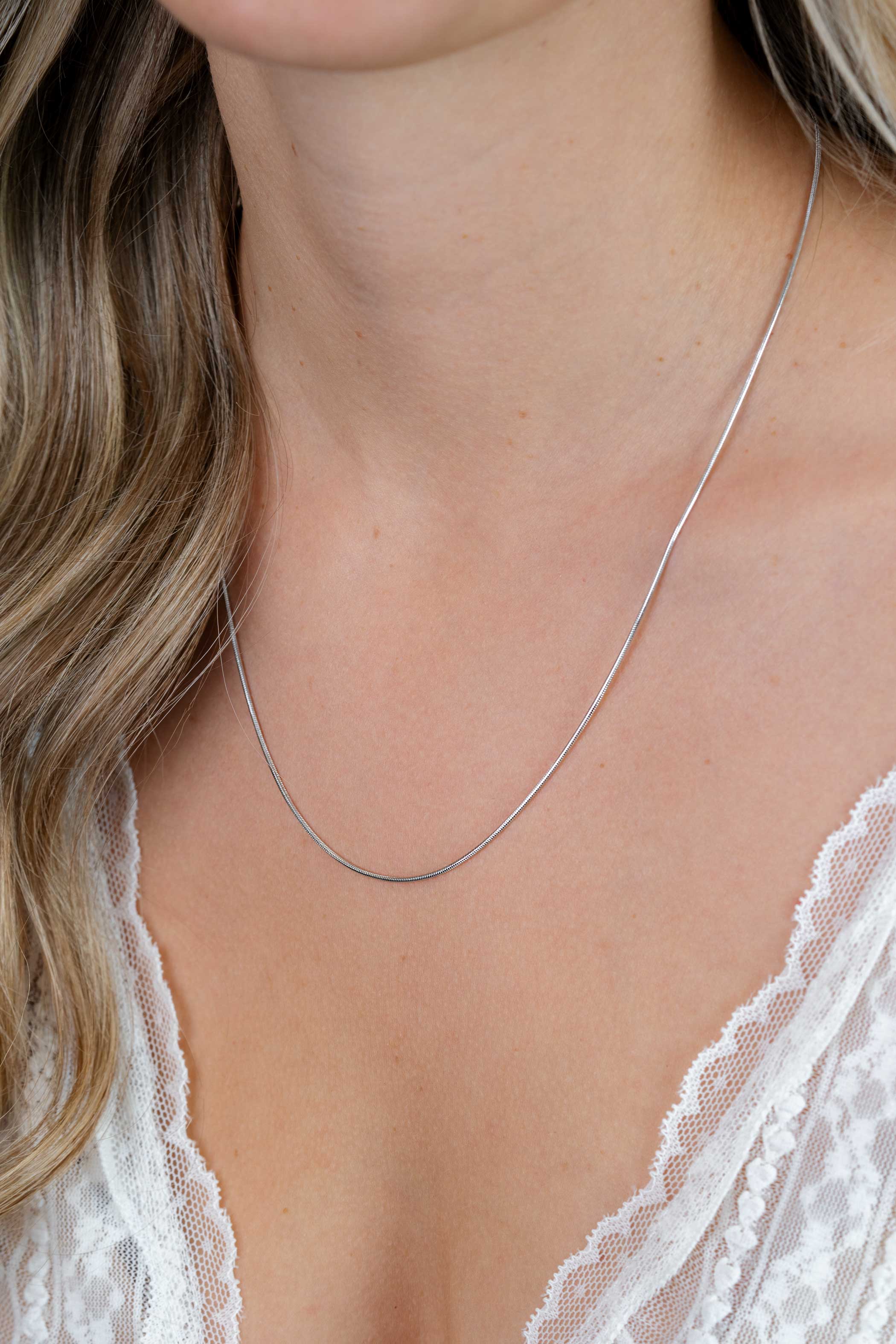 ZINZI Sterling Silver Snake Necklace 1mm width 50cm ZISL50