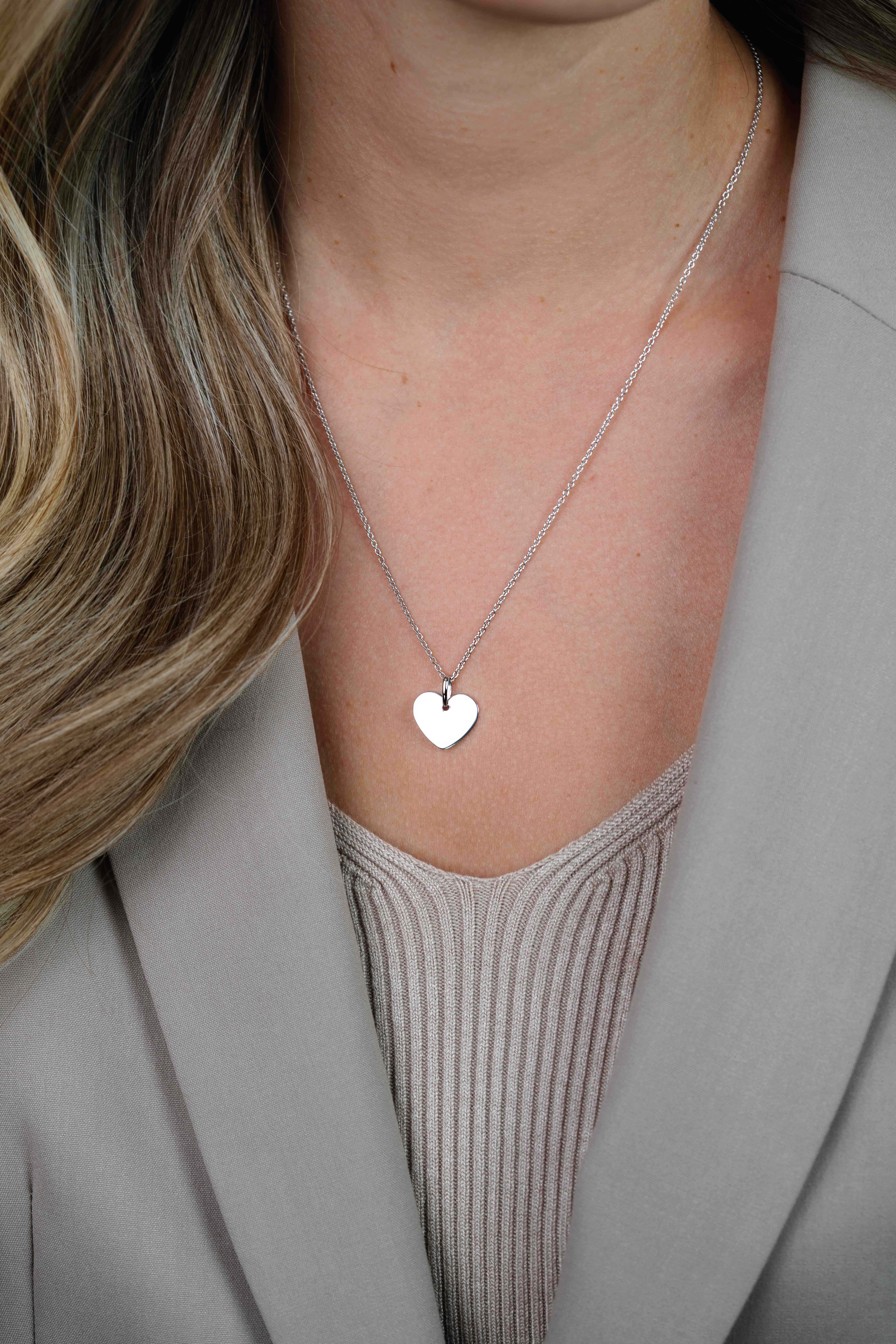 15mm ZINZI silver smooth heart pendant for engraving ZIH2346-15 (without chain)