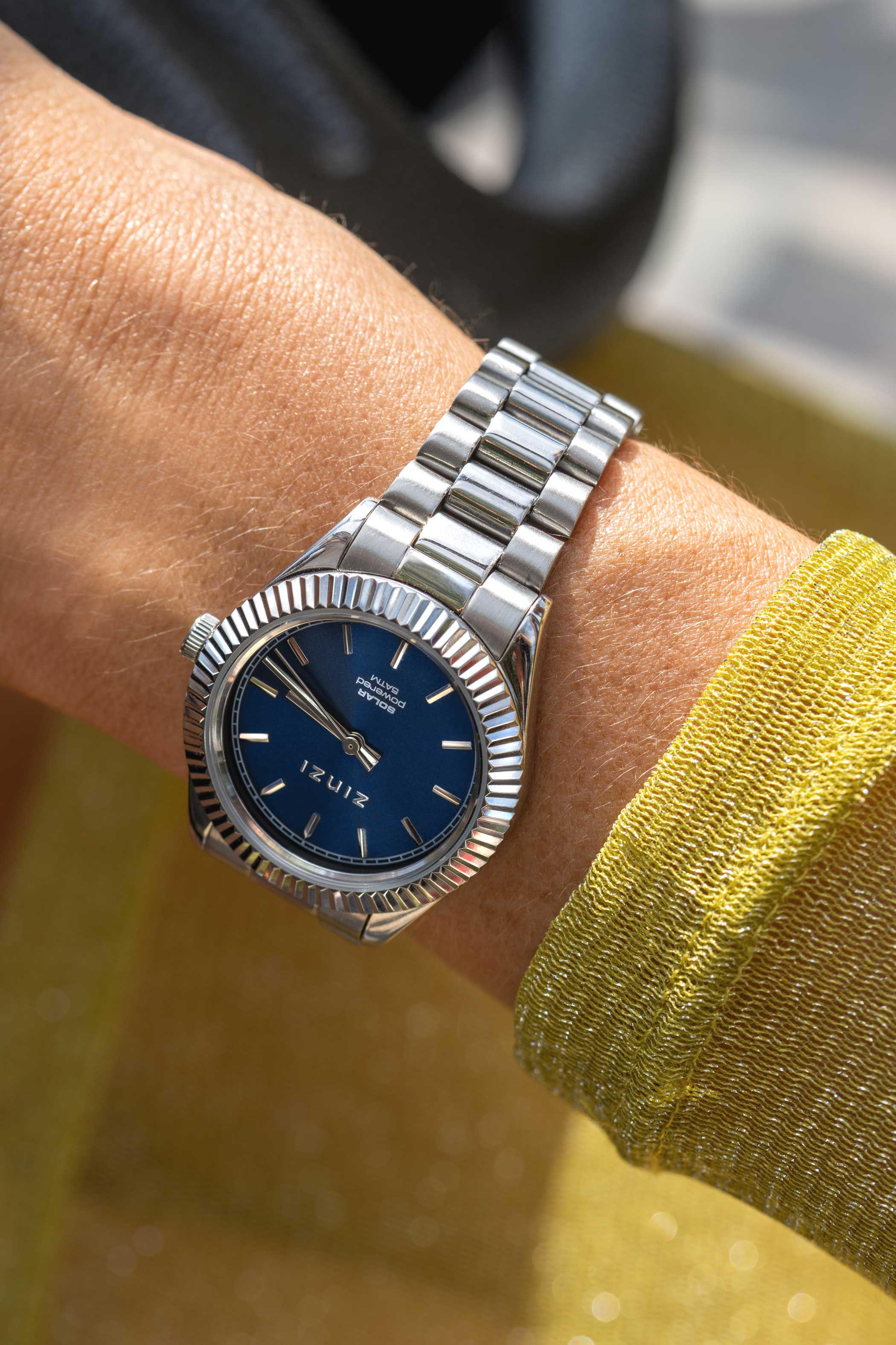 ZINZI Solaris Watch 35mm Blue Dial Stainless Steel Case and Chain Strap (works on sun- and artificial light) ZIW2155