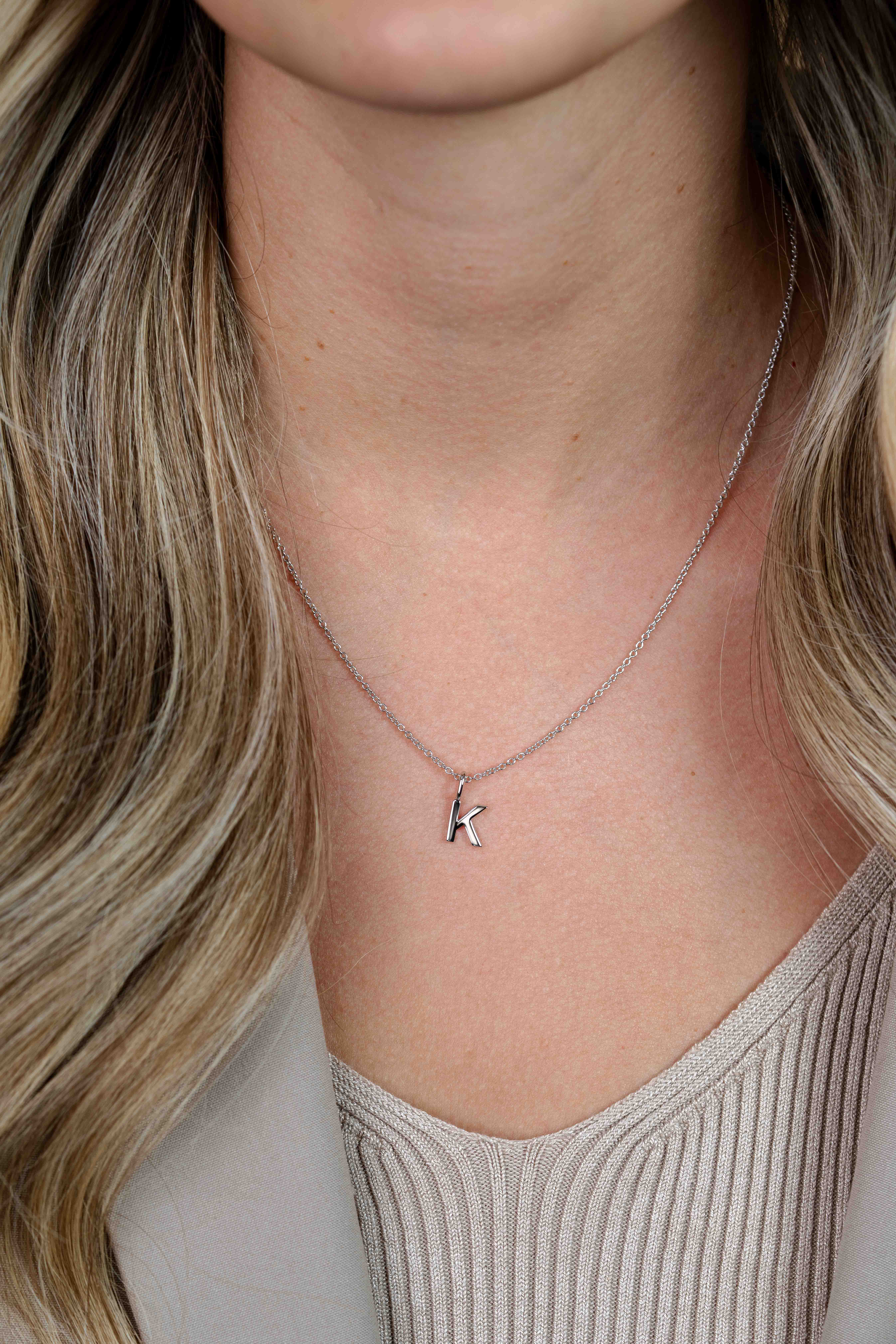 ZINZI Sterling Silver Letter Pendant K ZIH2140K