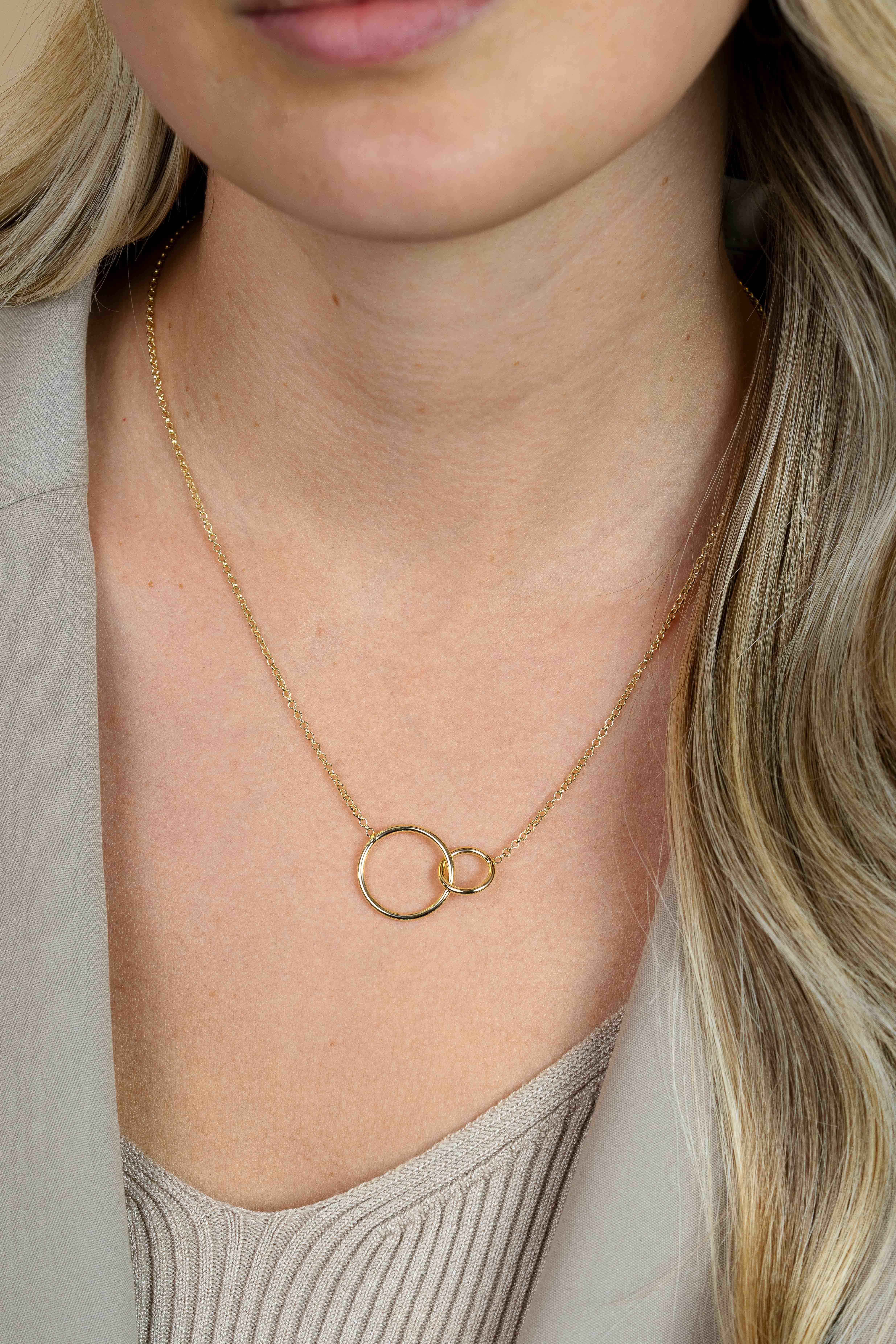 ZINZI Gold Plated Sterling Silver Necklace with 2 Connected Open Circles 42-45cm ZIC1278G