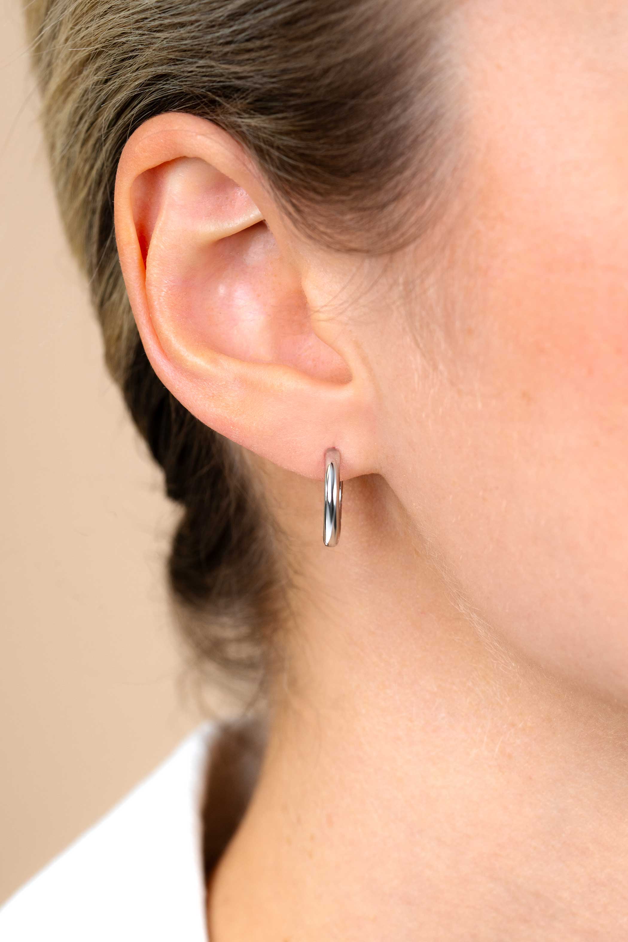 15mm ZINZI Sterling Silver Hoop Earrings 15x2mm ZIO401