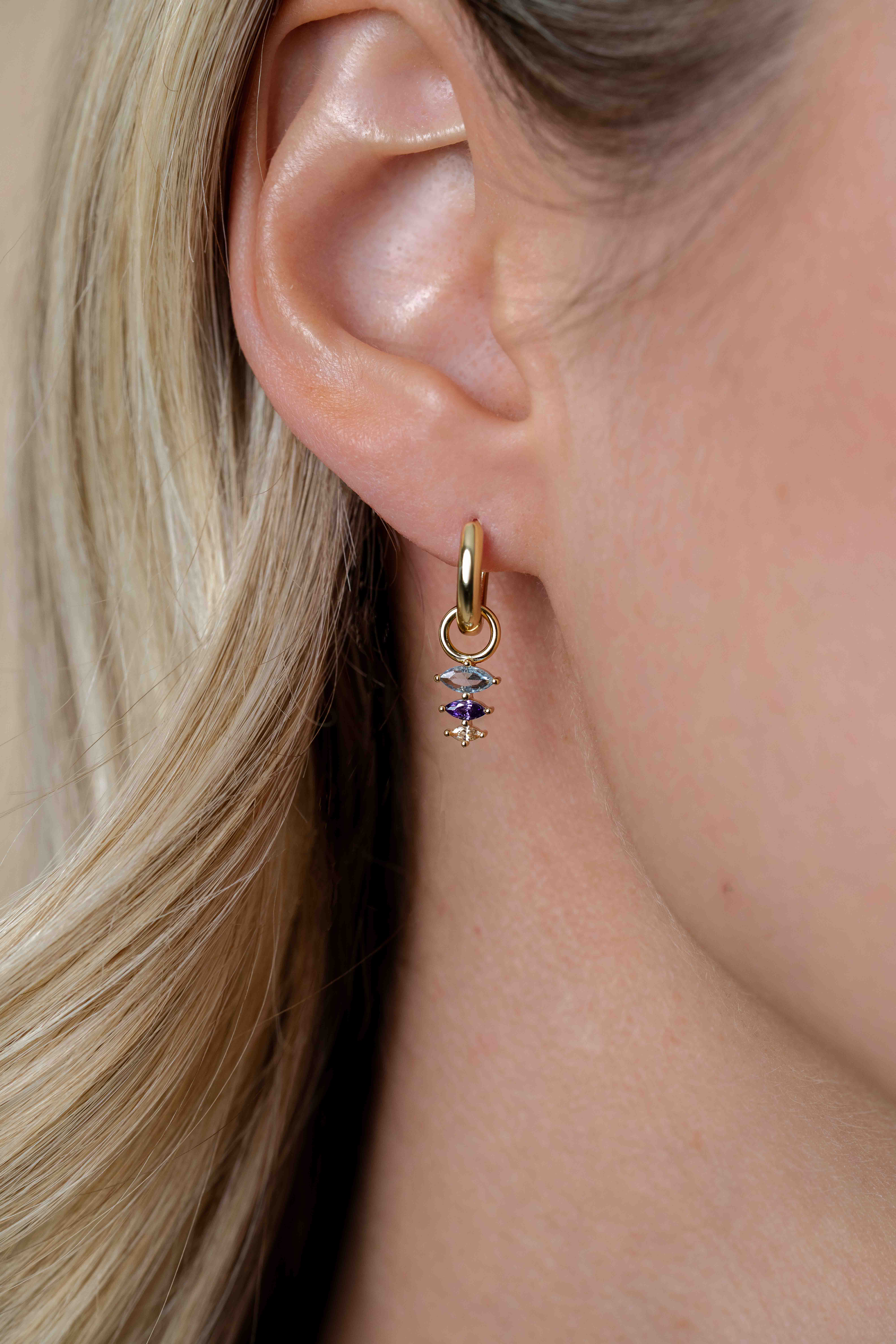 13mm ZINZI gold plated silver charm earrings with three pear-shaped settings in descending size, set with light blue, purple and champagne gemstones ZICH2631BC (without hoops earrings)
