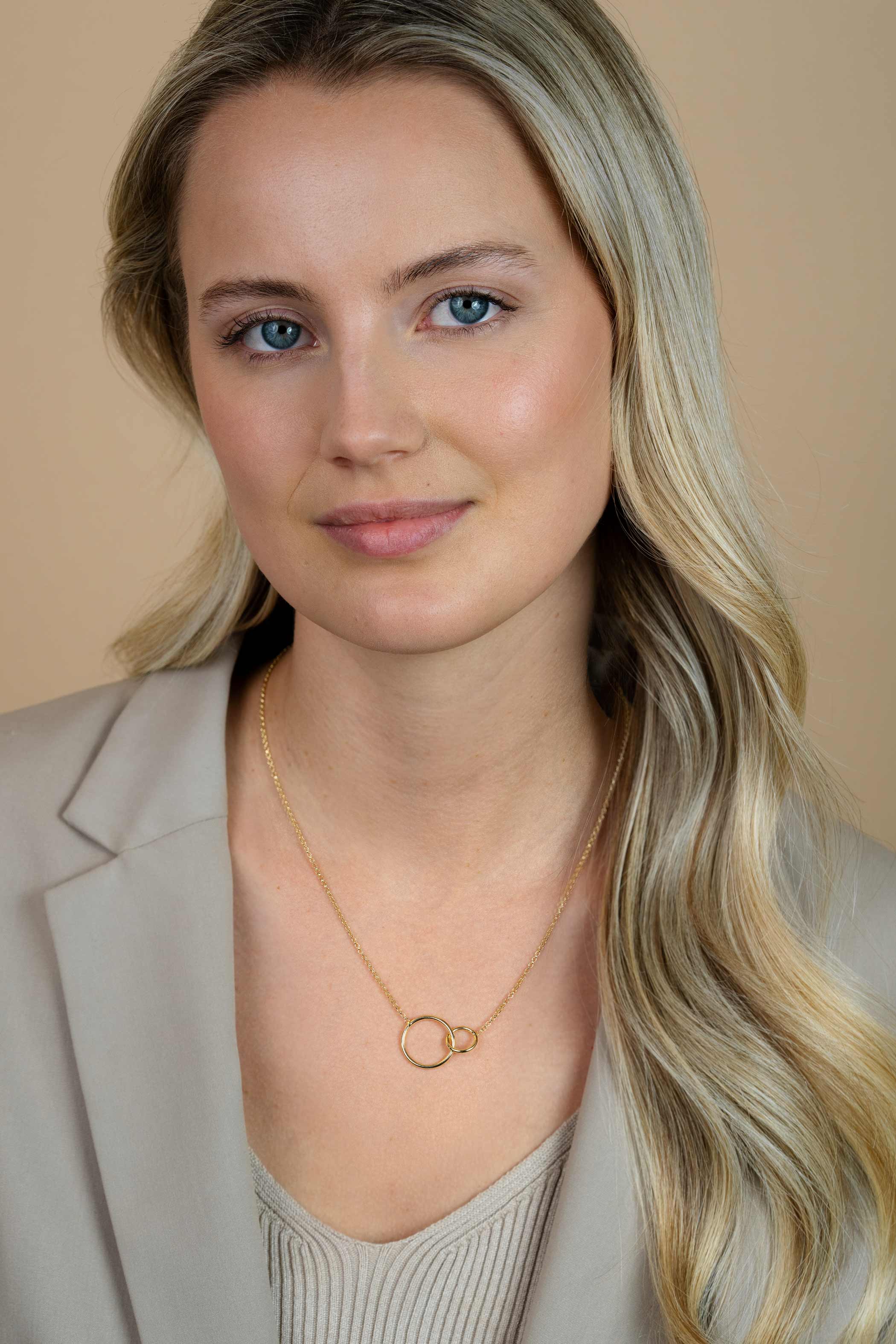 ZINZI Gold Plated Sterling Silver Necklace with 2 Connected Open Circles 42-45cm ZIC1278G