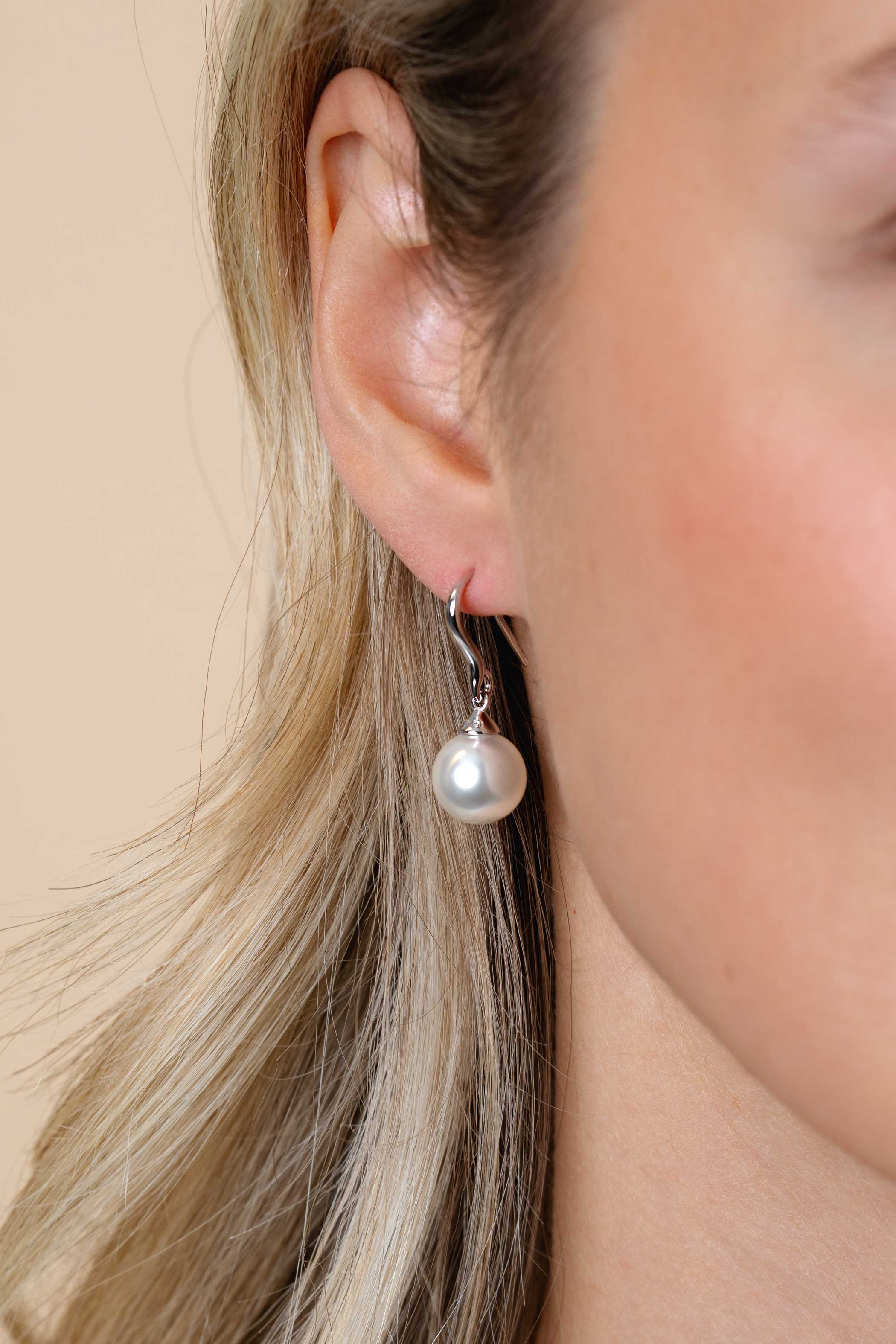 ZINZI Sterling Silver Drop Earrings Pearl White ZIO266