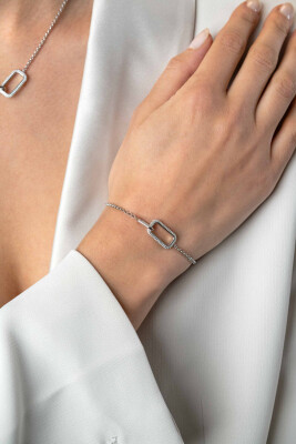 ZINZI Sterling Silver Bracelet with 2 Connected Chains: a Rectangular Chain Set with White Zirconias and a Shiny Oval Chain 16,5-19,5cm ZIA2551