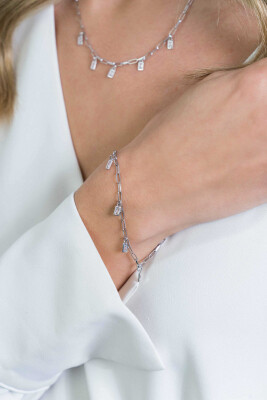 ZINZI Sterling Silver Bracelet Paperclip Chain and Baguette White Zirconias 17,5-19,5cm  ZIA2103