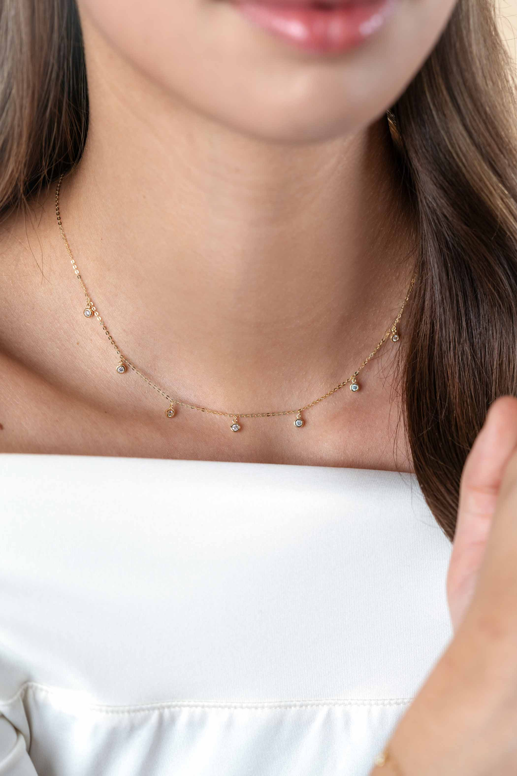 ZINZI 14K Gold Anchor Necklace 7 Small Round Pendants White Zirconias 40-43cm ZGC451