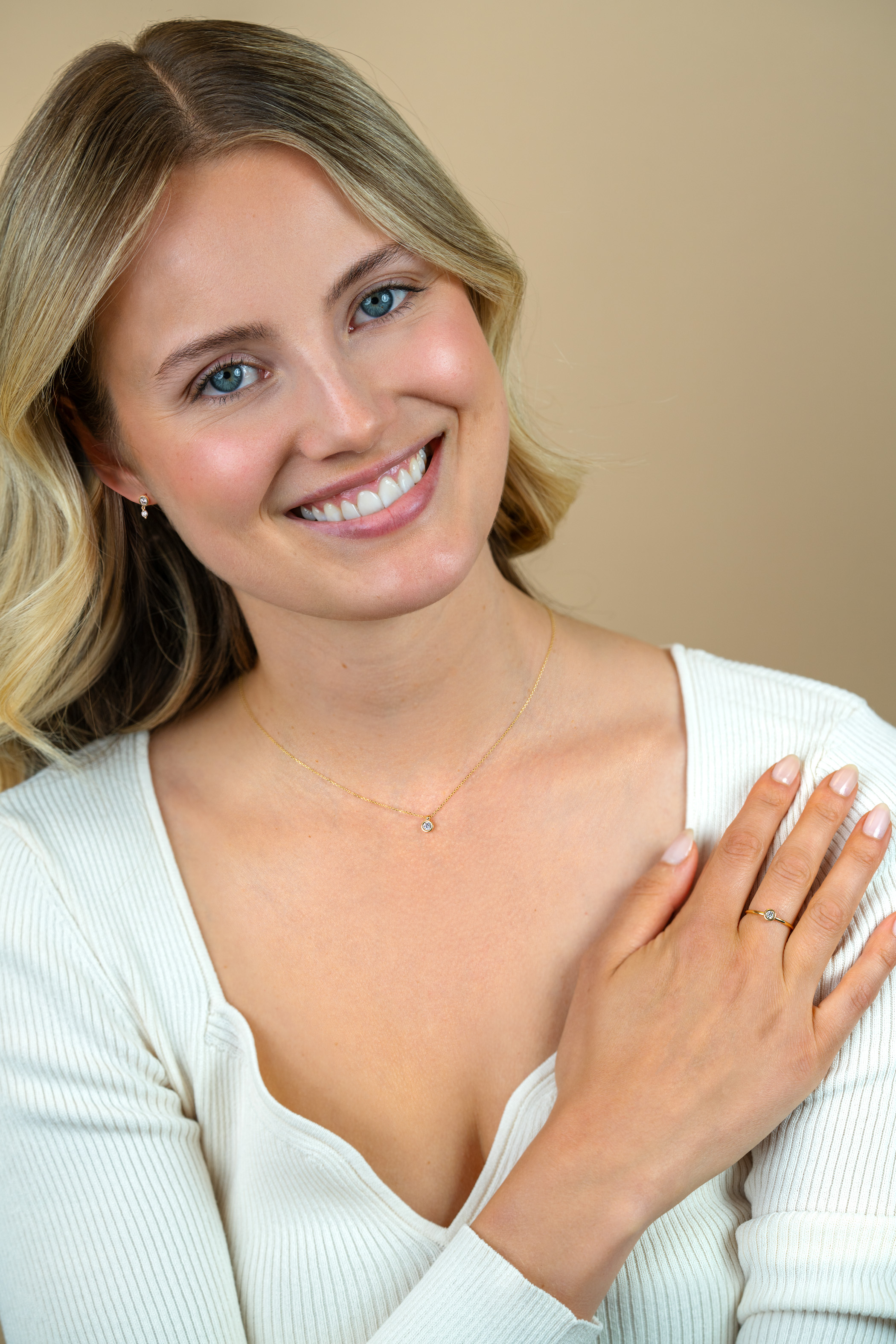 ZINZI GOLD collier met hanger zirc.gladde zetting