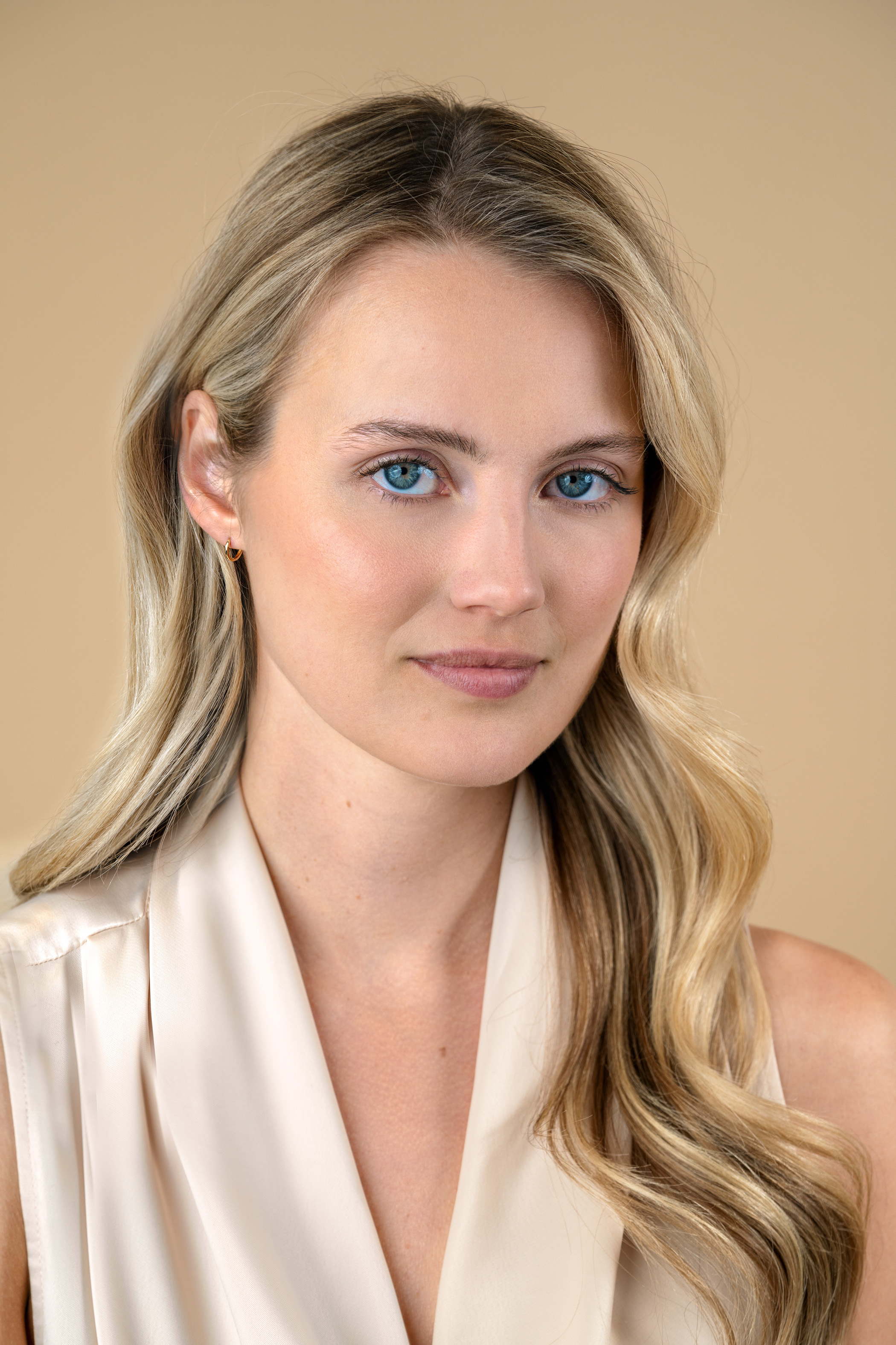 10mm ZINZI 14K Gold Hoop Earrings Small Round Tube 1,2mm width ZGO523