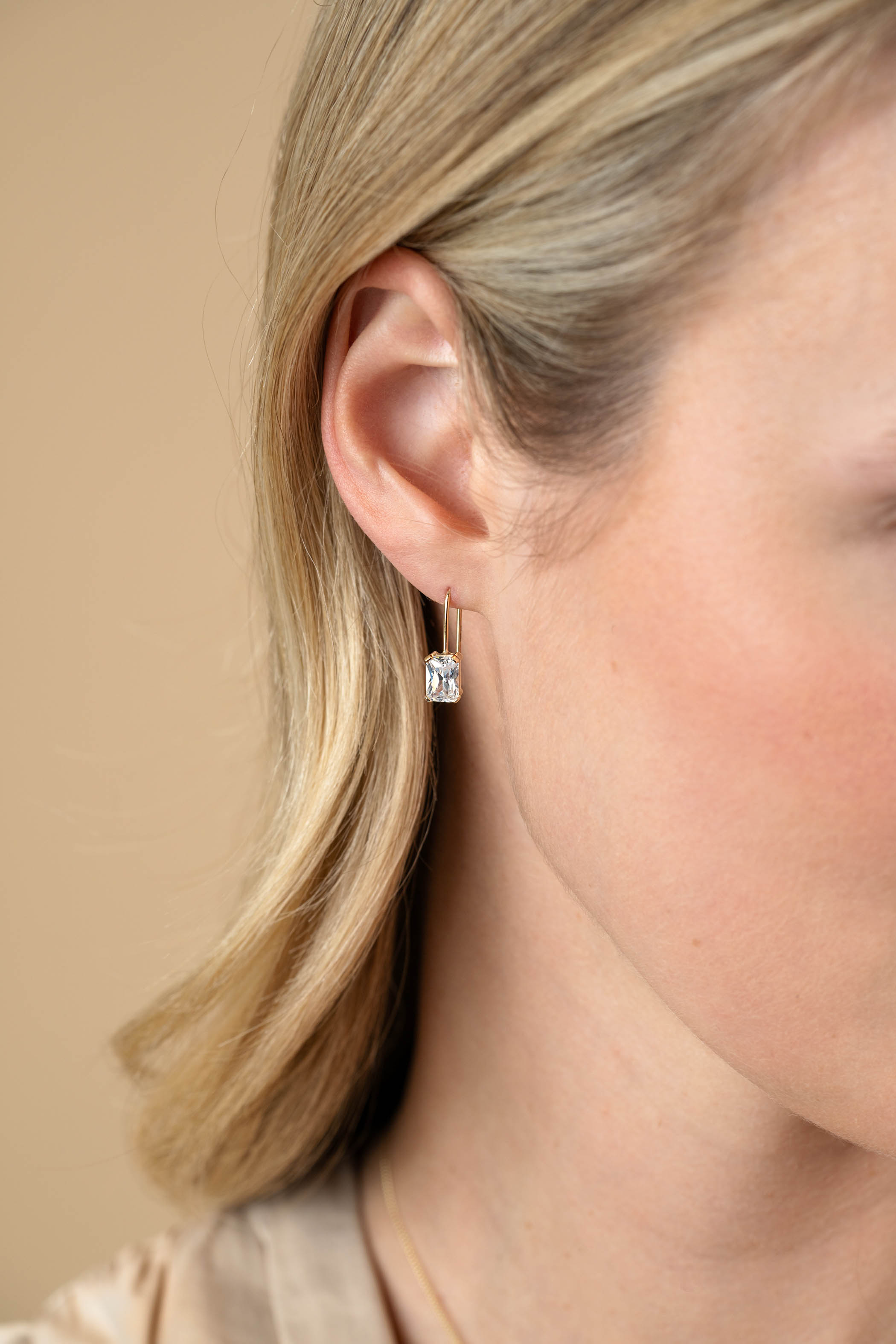 19mm ZINZI Gold 14 ct gold drop earrings set with square white cubic zirconias 5mm ZGO509