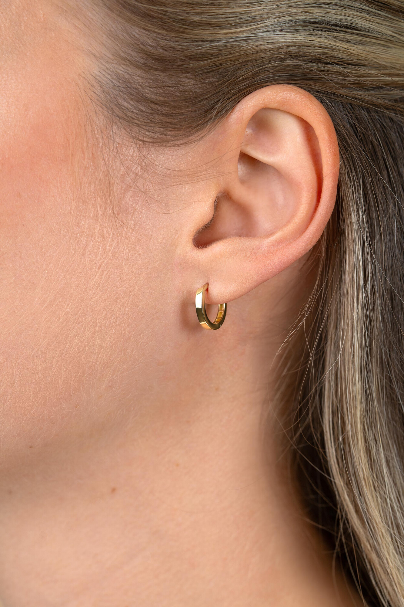 ZINZI GOLD klapcreolen glad 13x2mm