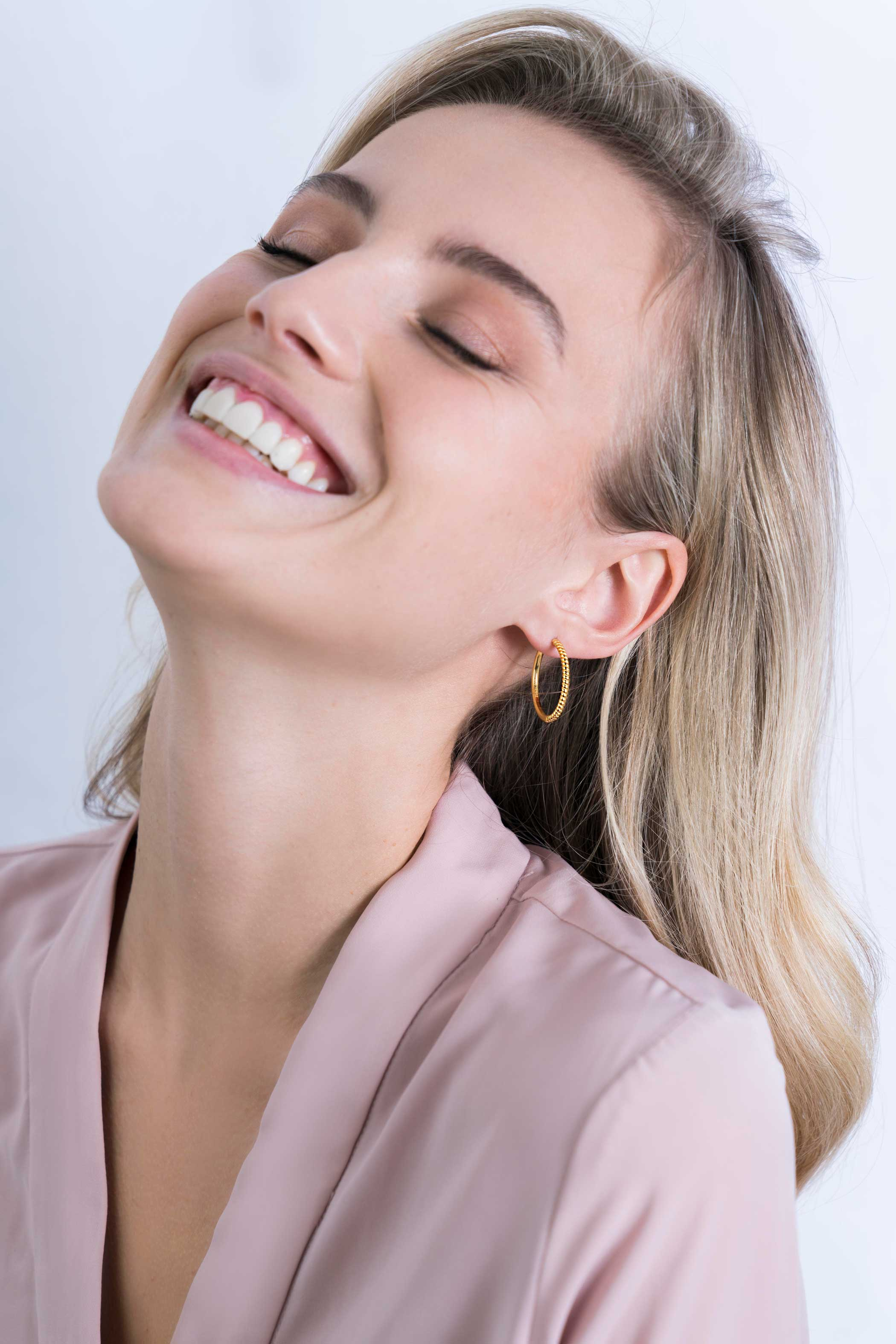 25mm ZINZI Gold Plated Sterling Silver Hoop Earrings Twist 25x2mm ZIO2129G