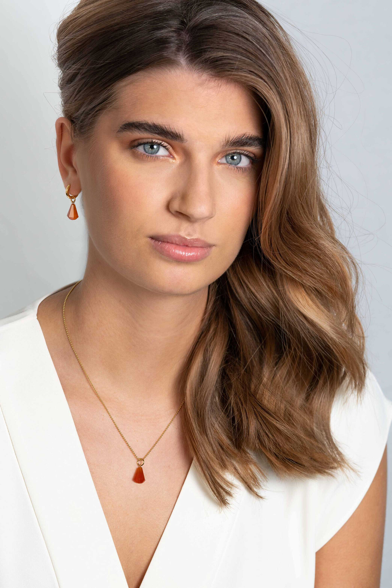 19mm ZINZI Gold Plated Sterling Silver Earrings Pendants Cone in Coral Red Agate ZICH2256R (excl. hoop earrings)