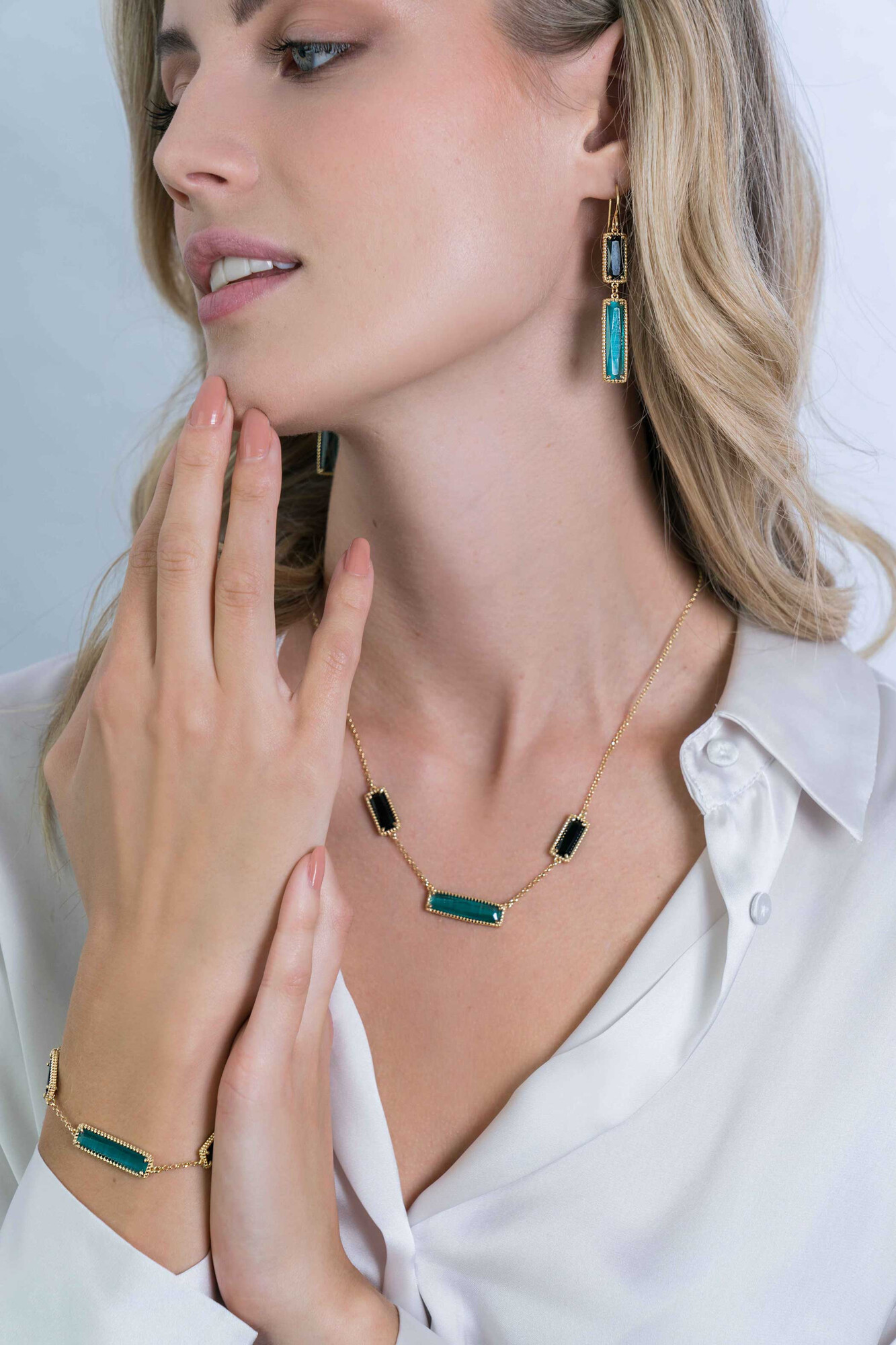 ZINZI Gold Plated Sterling Silver Fantasy Necklace with Rectangular Color Stones in Green and Black 42-45cm ZIC2112