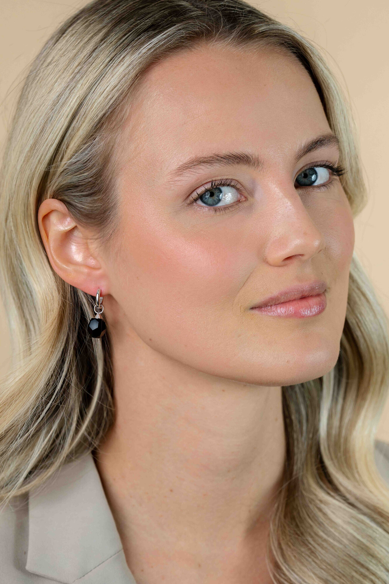 10mm ZINZI Sterling Silver Earrings Pendants Black Bead ZICH266Z (excl. hoop earrings)