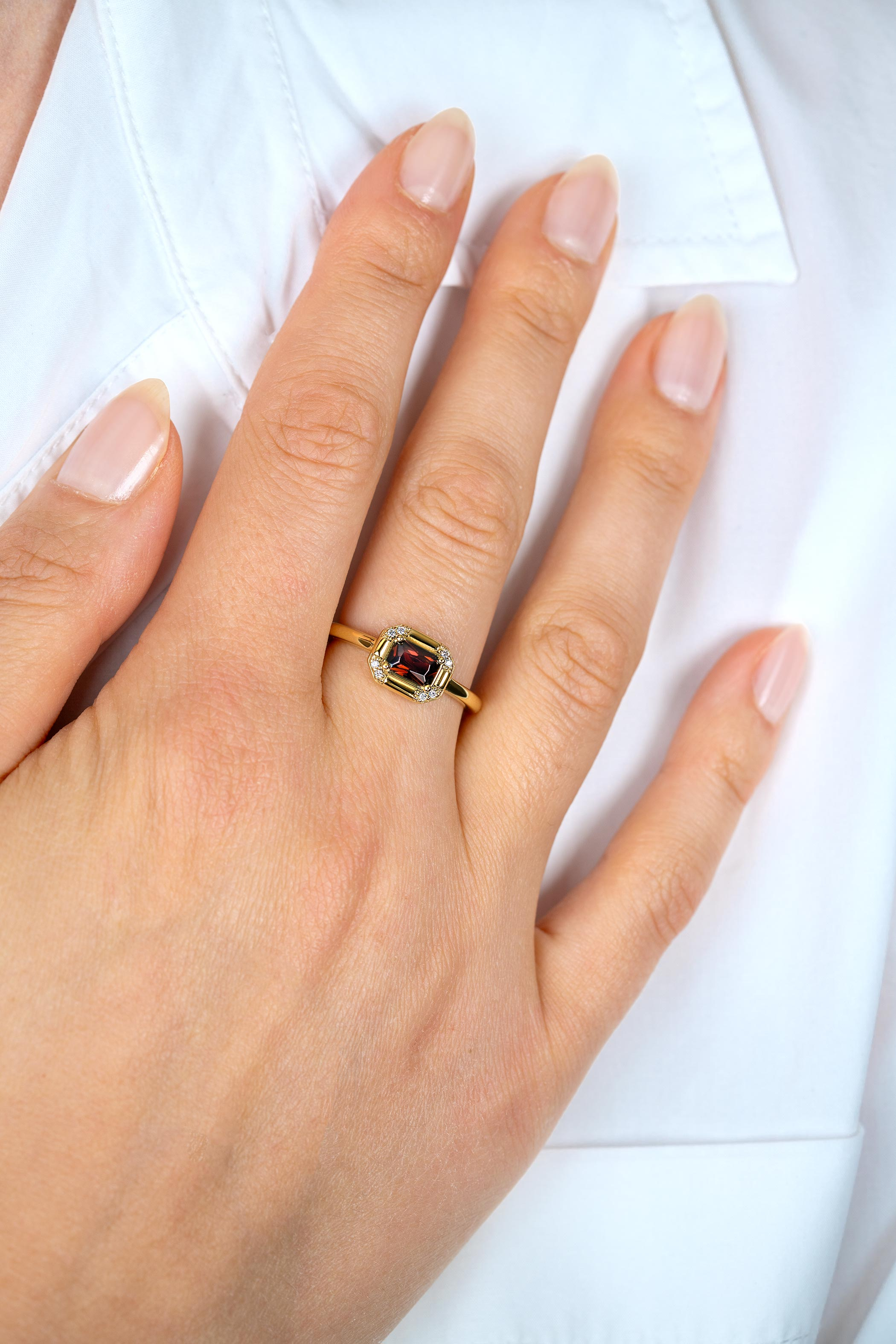 ZINZI zlv. ring gg.verg.rechthoek bruin en zirc.mt.62