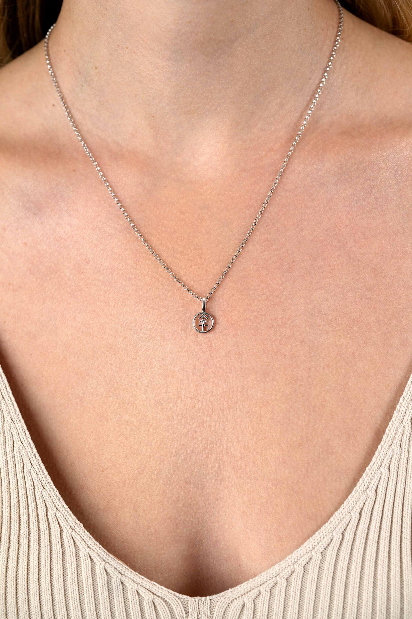 9mm ZINZI silver Sagittarius zodiac sign pendant set with white zirconias ZIH-BOO (without necklace)