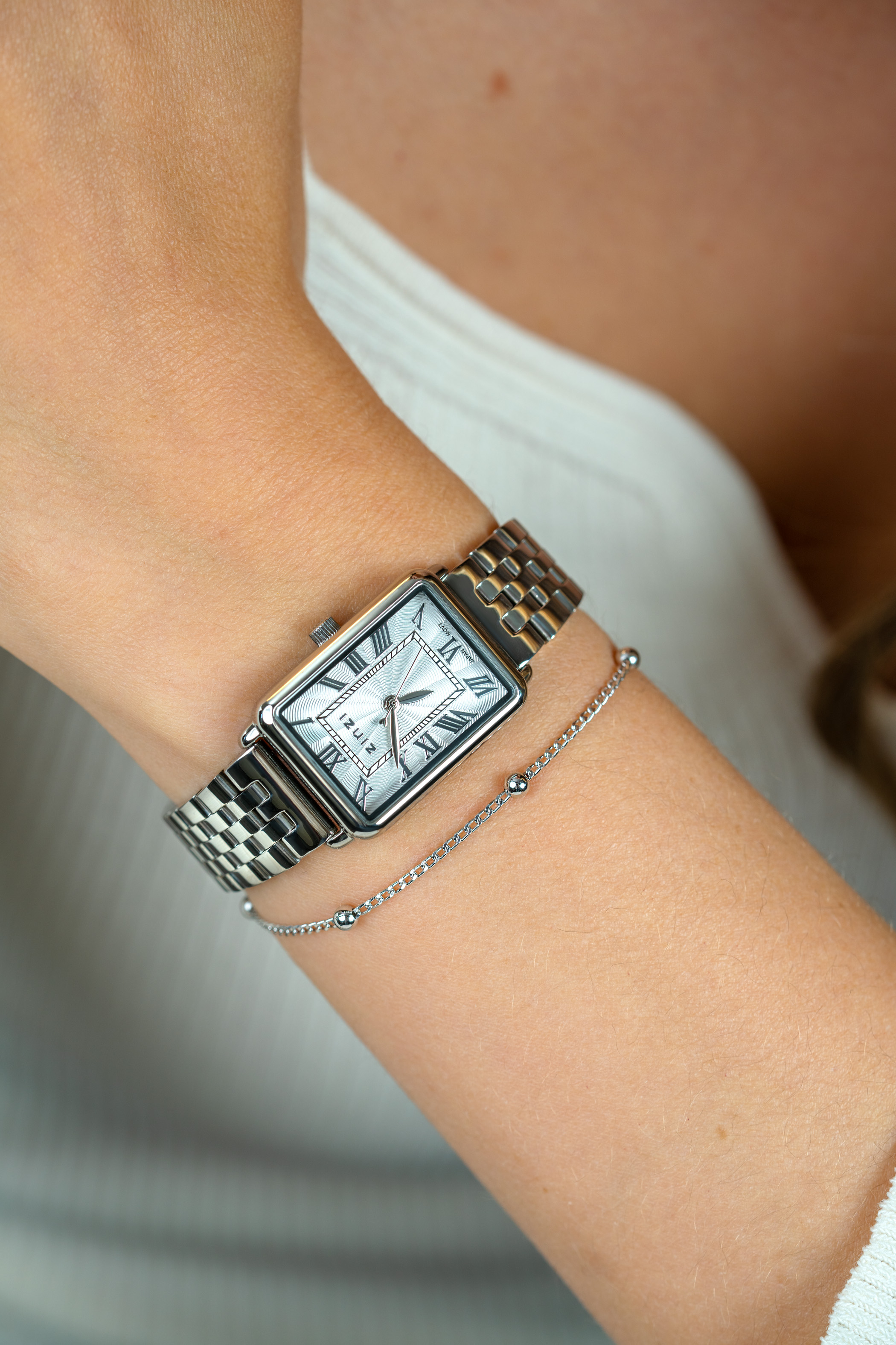 ZINZI Elegance Watch White Dial and Rectangular Case Stainless Steel Chain Strap 28mm  ZIW1906