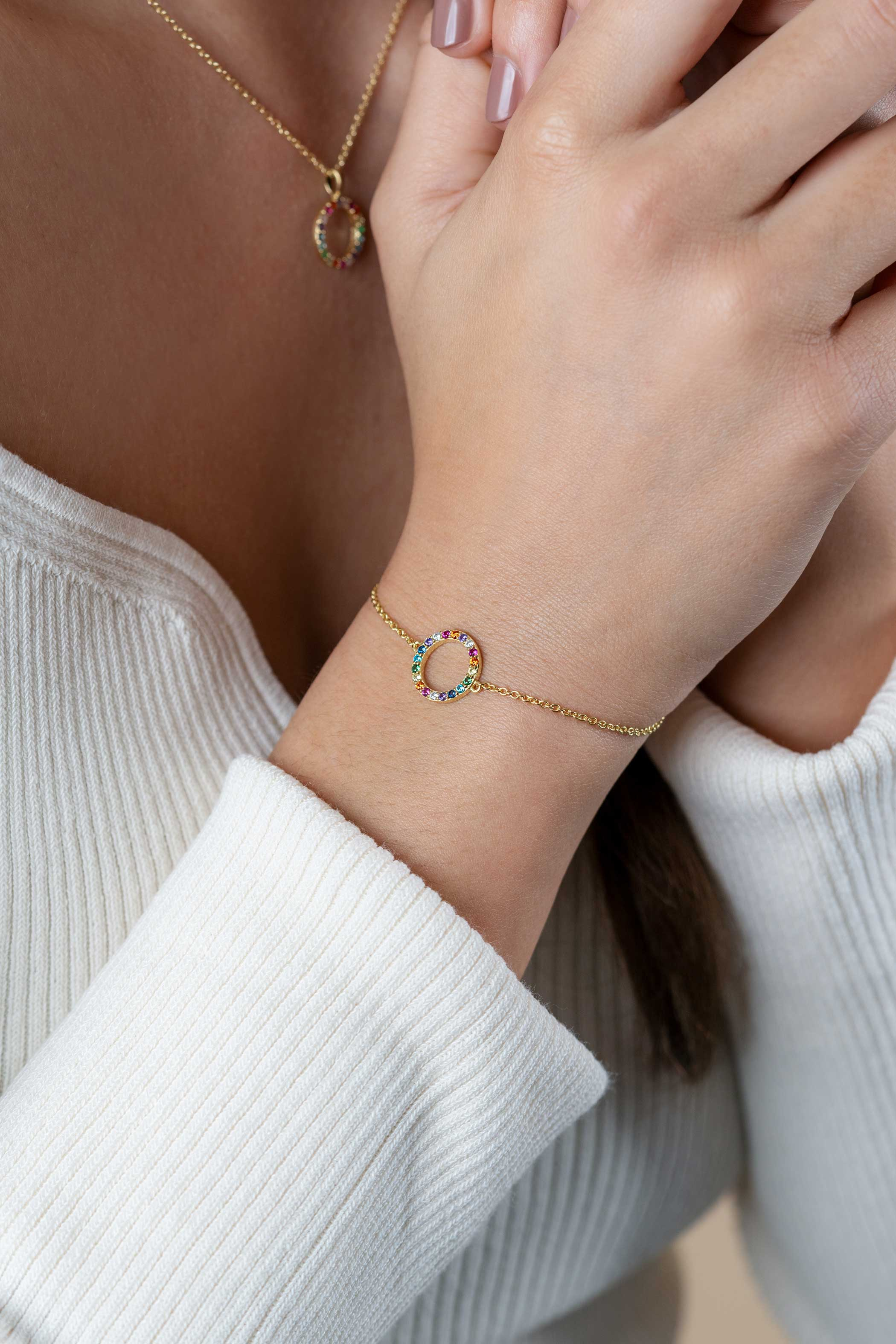 ZINZI gold plated silver bracelet with open circle 12mm set with rainbow stones 17-20cm ZIA2170
