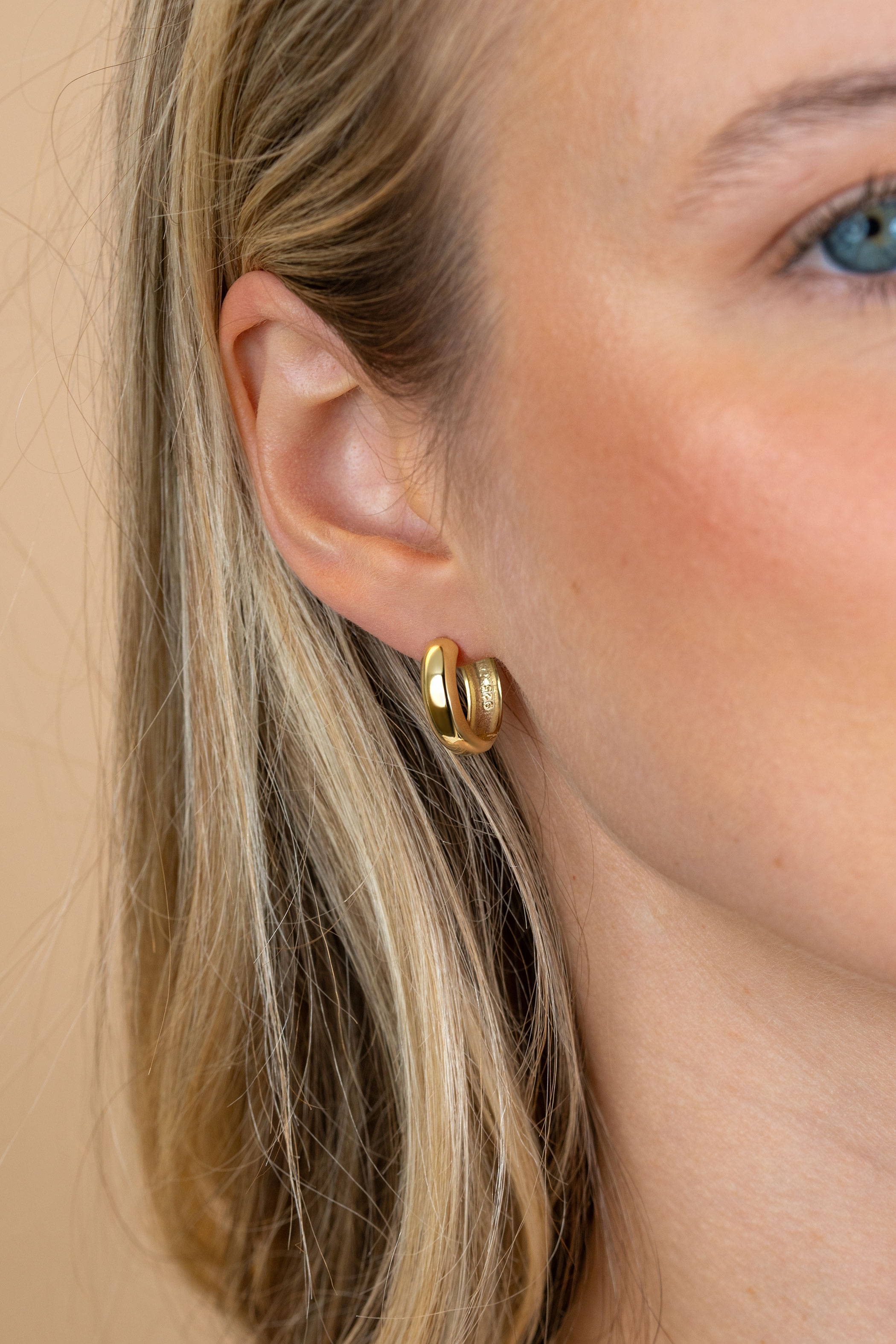 ZINZI zlv. klapcreolen gg.verg. half rond 17.0x5.0mm