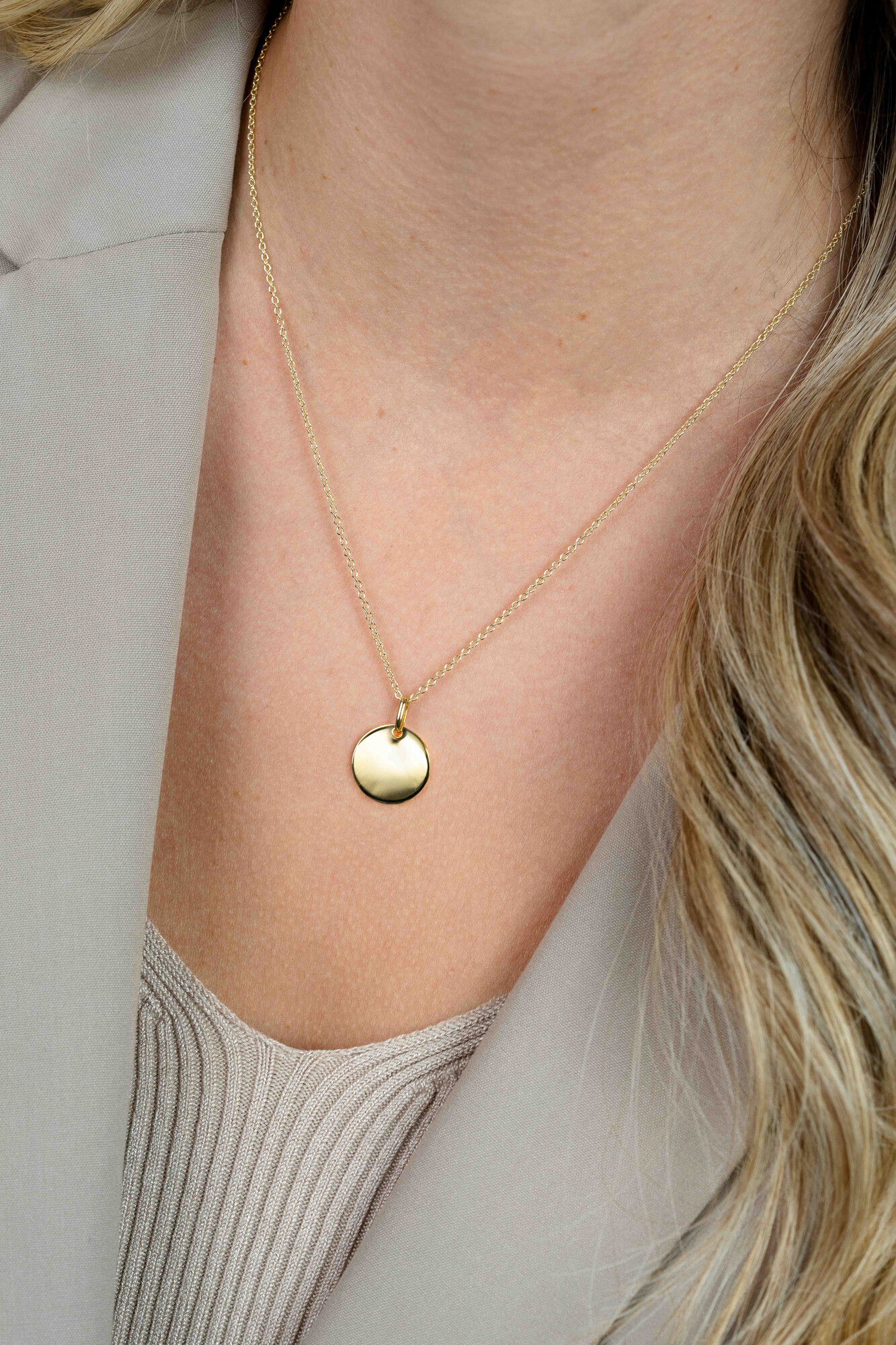 15mm ZINZI Gold Plated Sterling Silver Pendant Shiny Coin to Engrave ZIH2345G15 (excl. necklace)