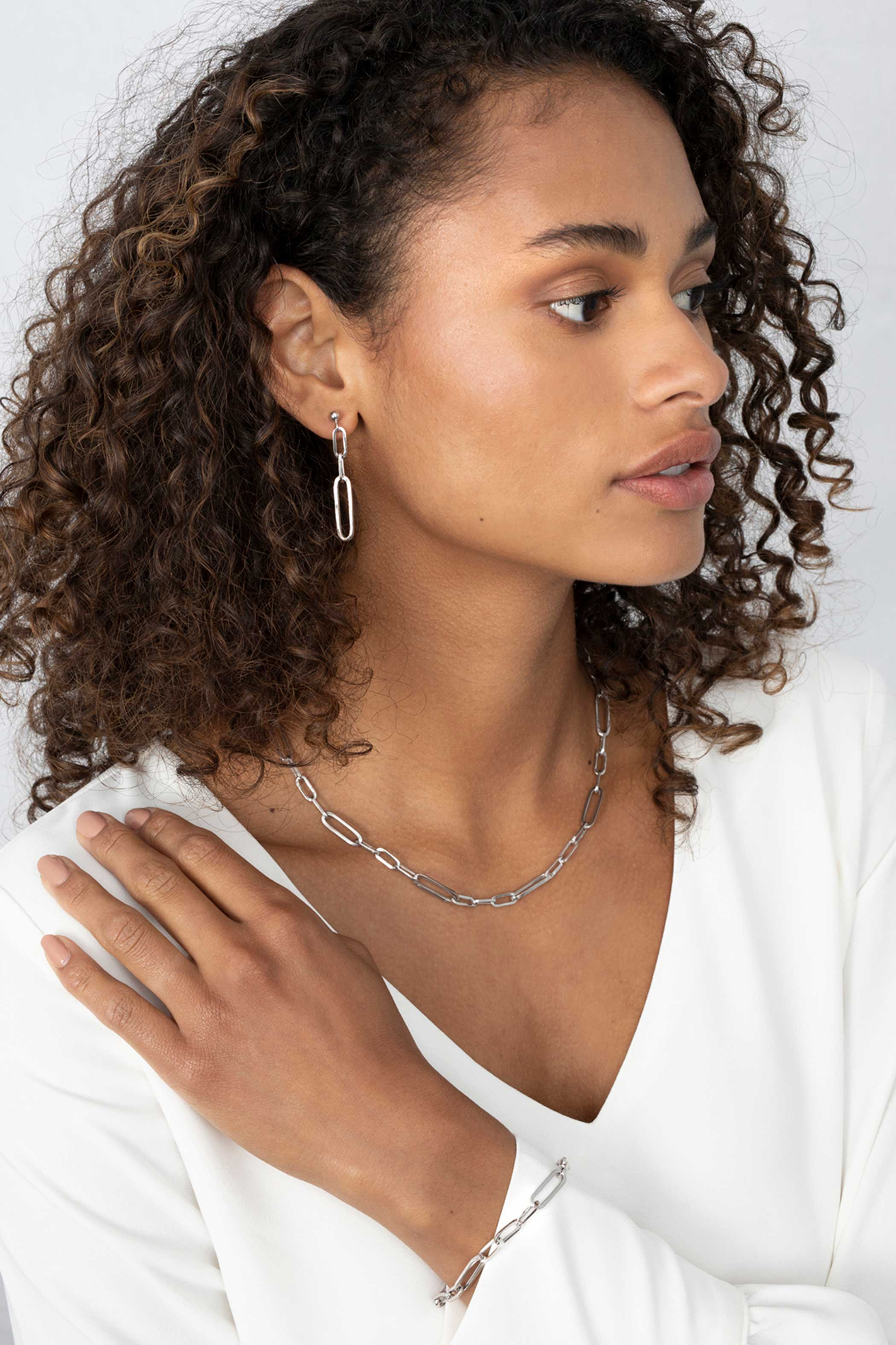 45mm ZINZI Sterling Silver Drop Earrings Oval ''Closed Forever'' Chain ZIO1990