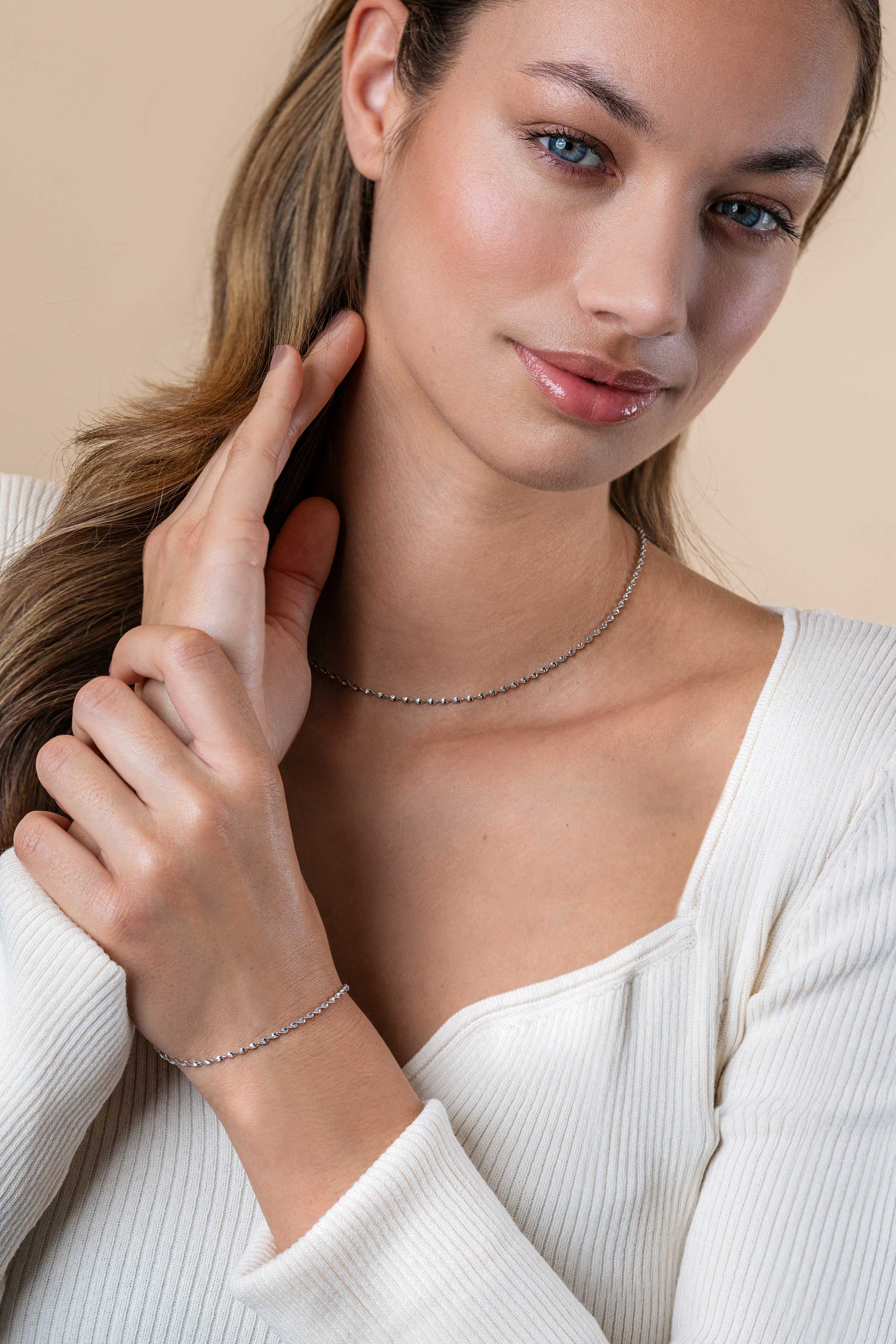 ZINZI silver necklace with sparkling twisted links 1.9mm wide 43-45cm ZIC2585
